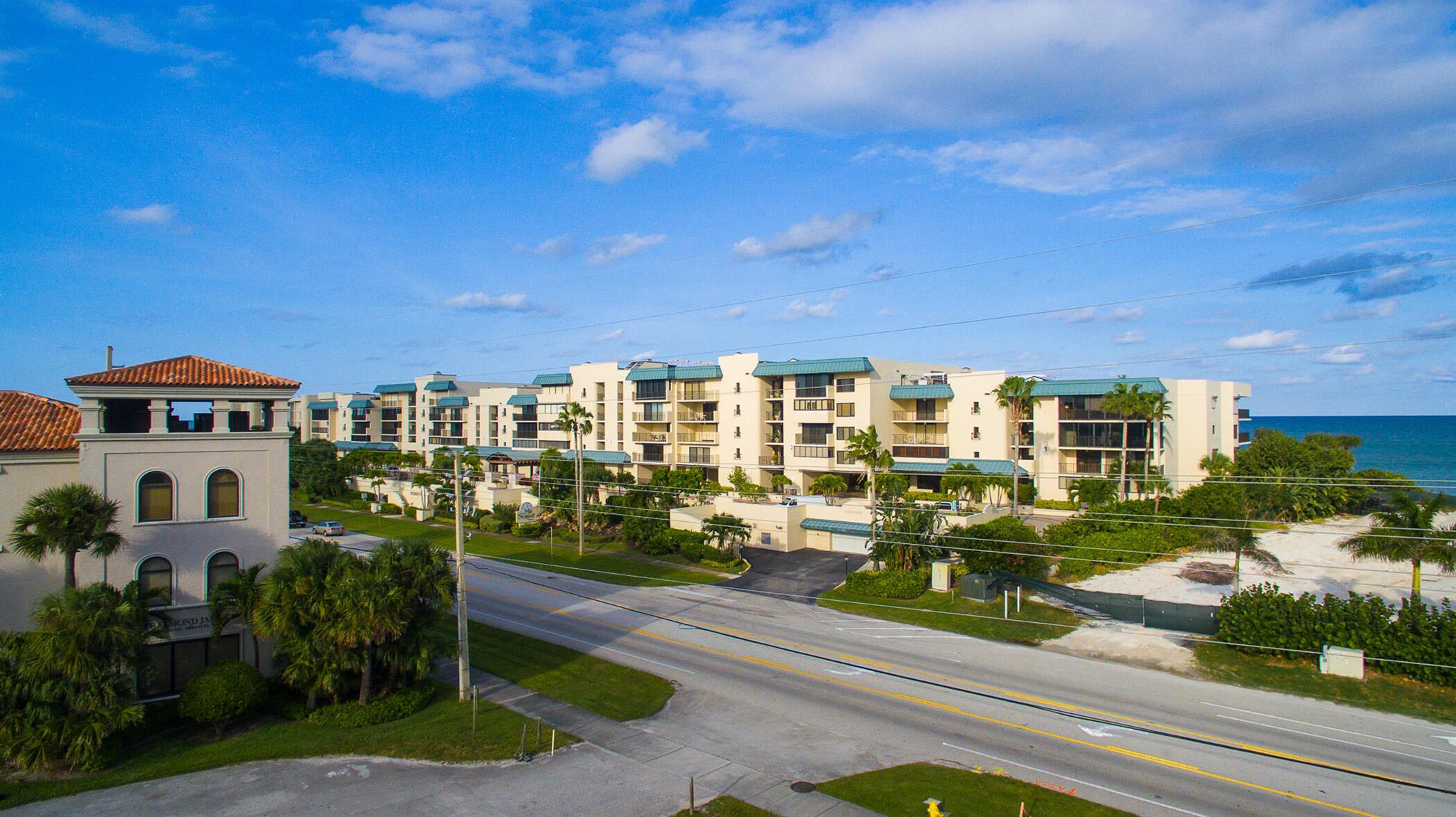 SEAQUAY CONDOMINIUM - Residential