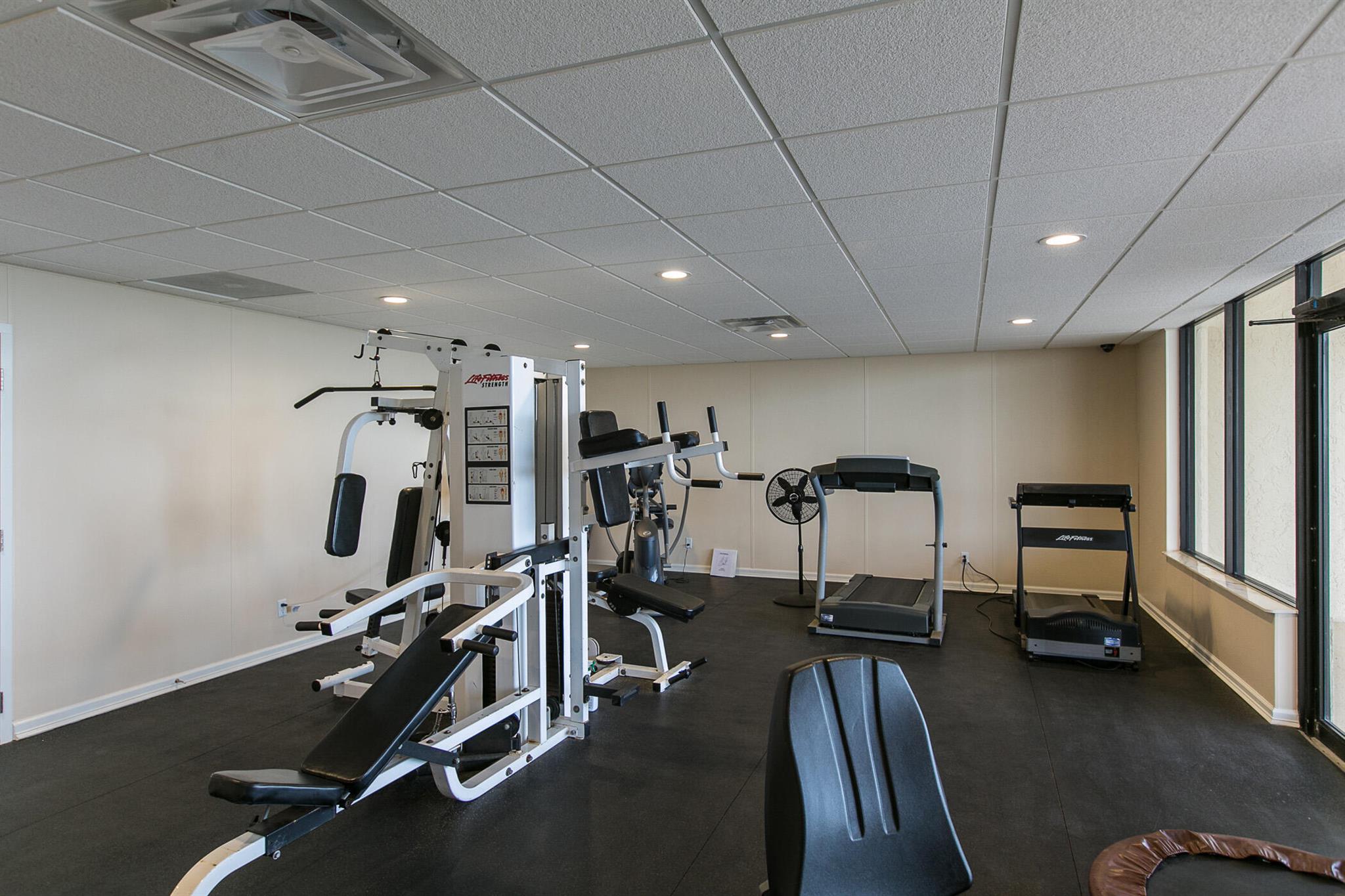 SEAQUAY CONDOMINIUM - Residential