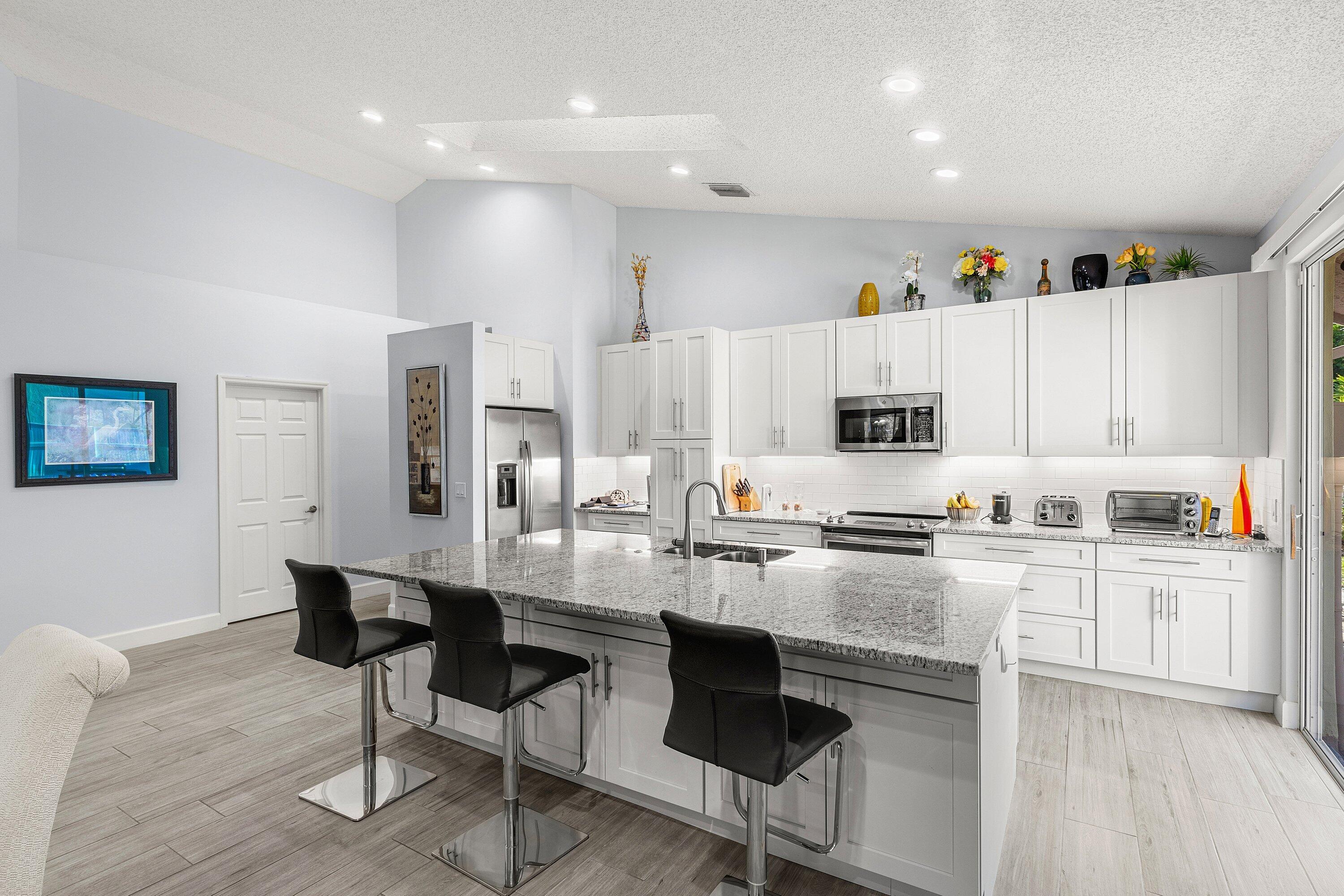 EASTPOINTE - Residential