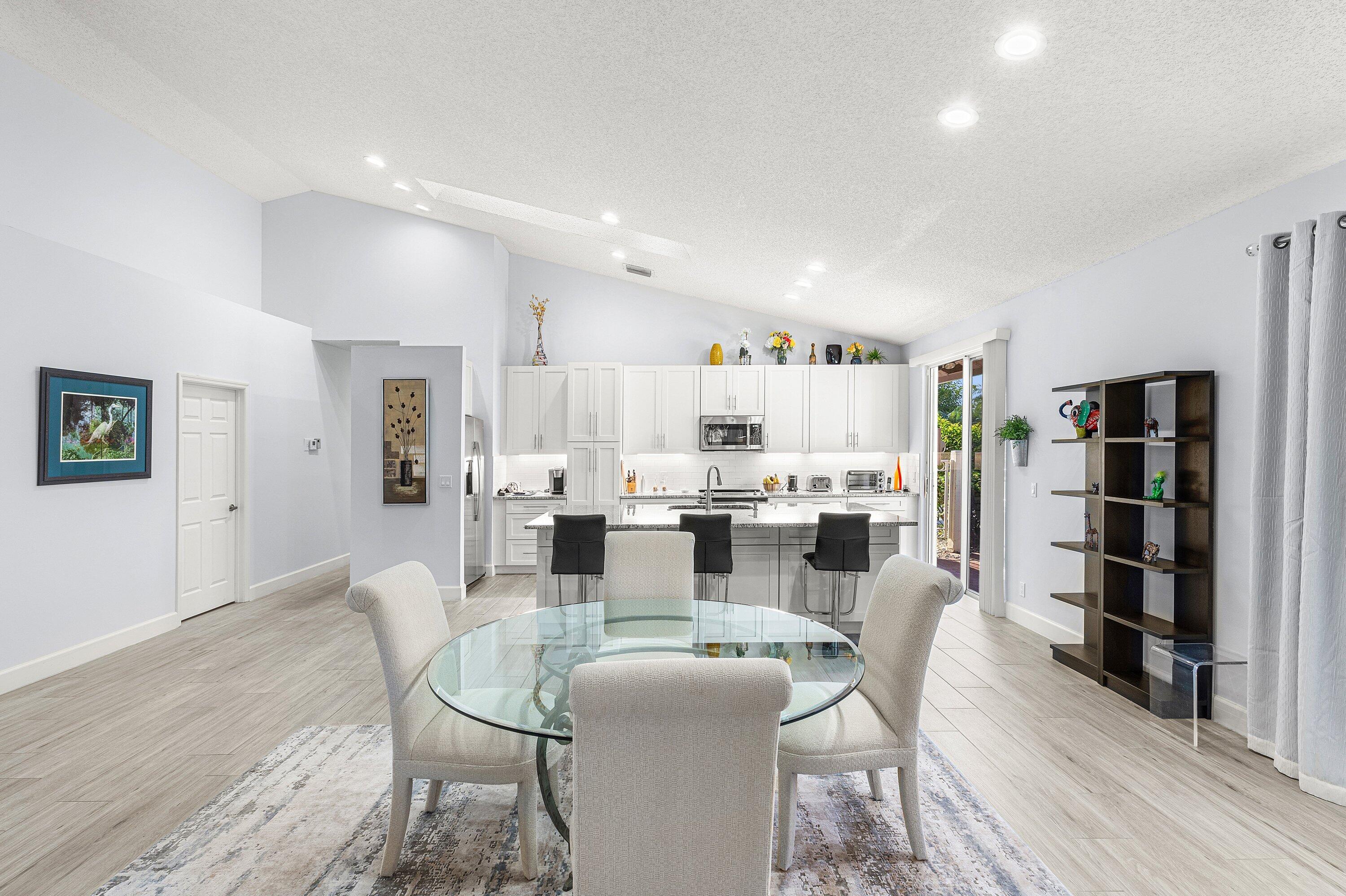 EASTPOINTE - Residential