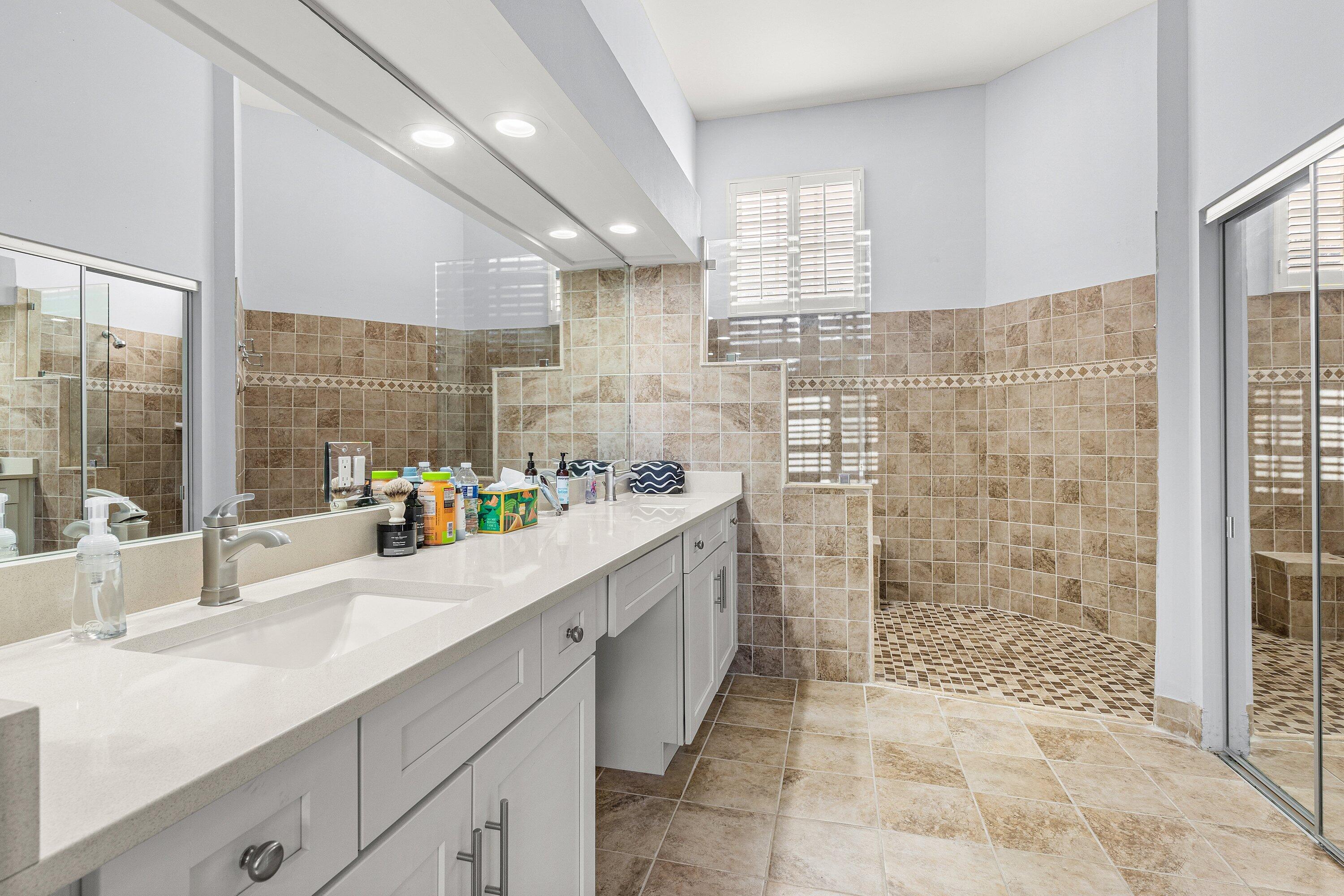 EASTPOINTE - Residential