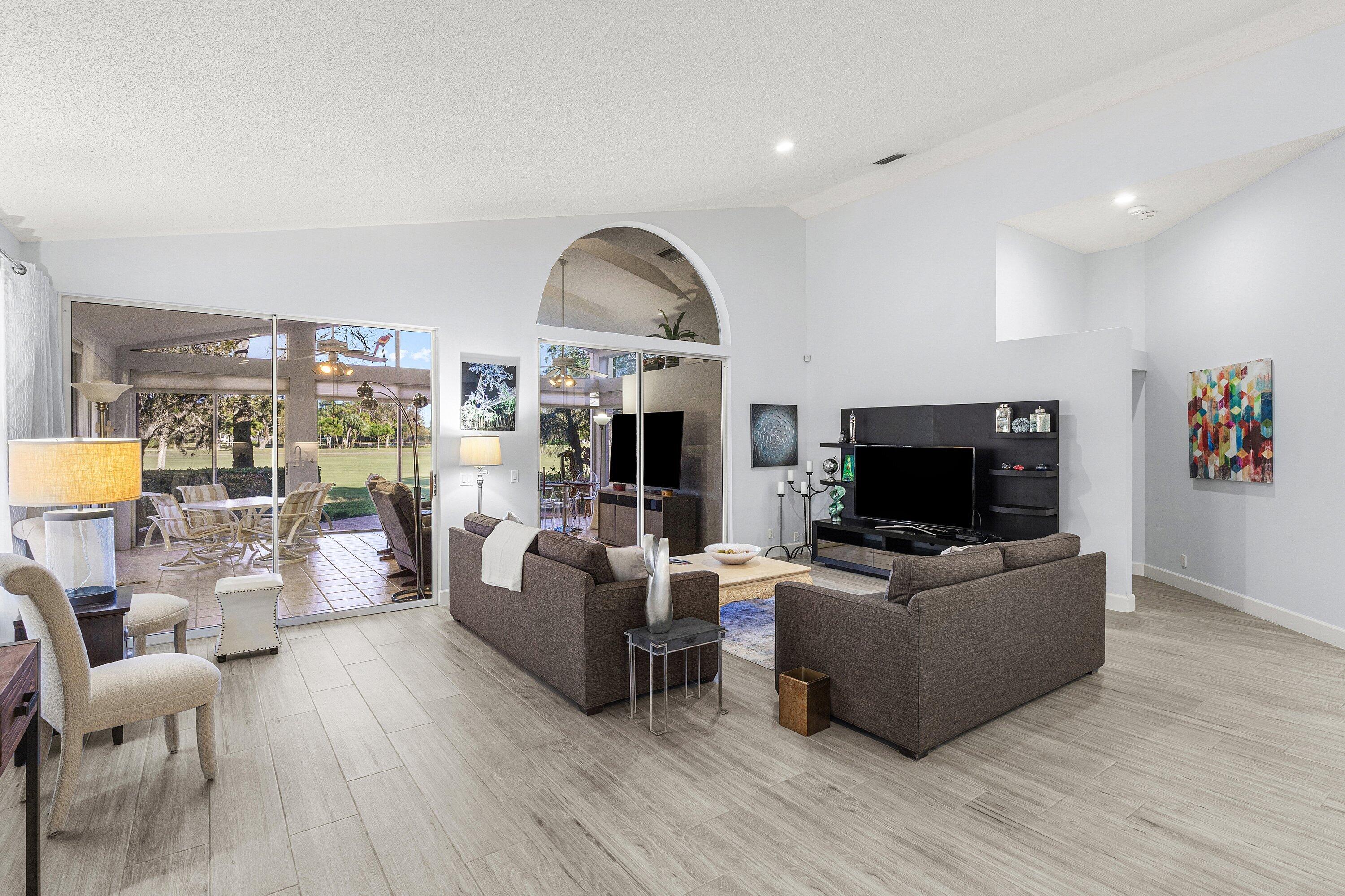 EASTPOINTE - Residential