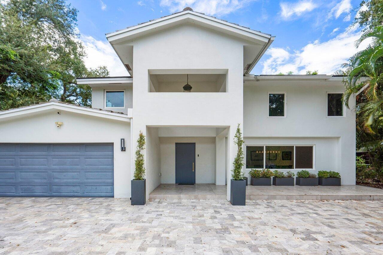 1145 SW 20th Street, Boca Raton, FL, 33486/$2,090,000 2 1145 SW 20th Street