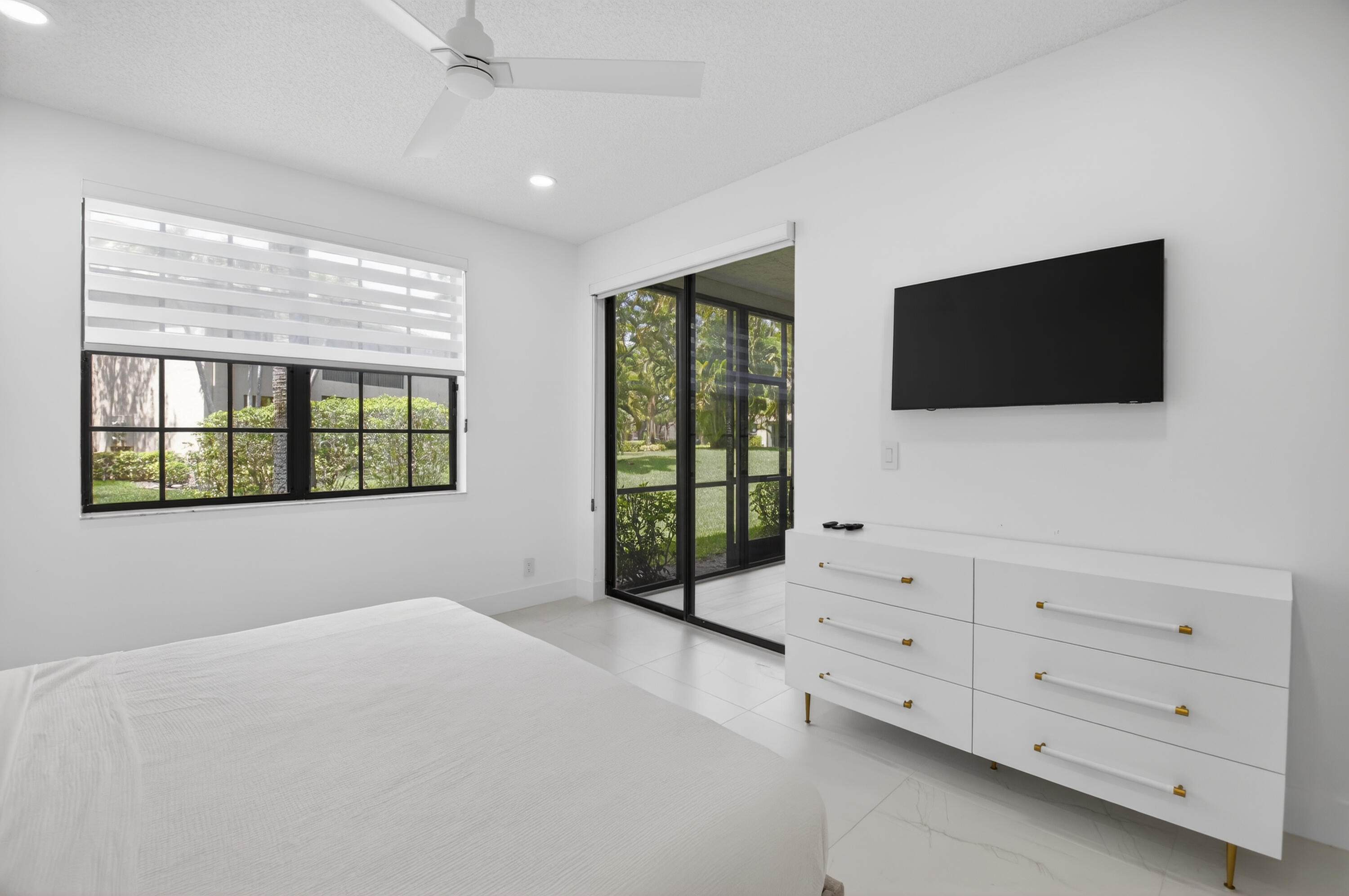 MONTEGO BAY AT BOCA POINTE CONDO - Residential