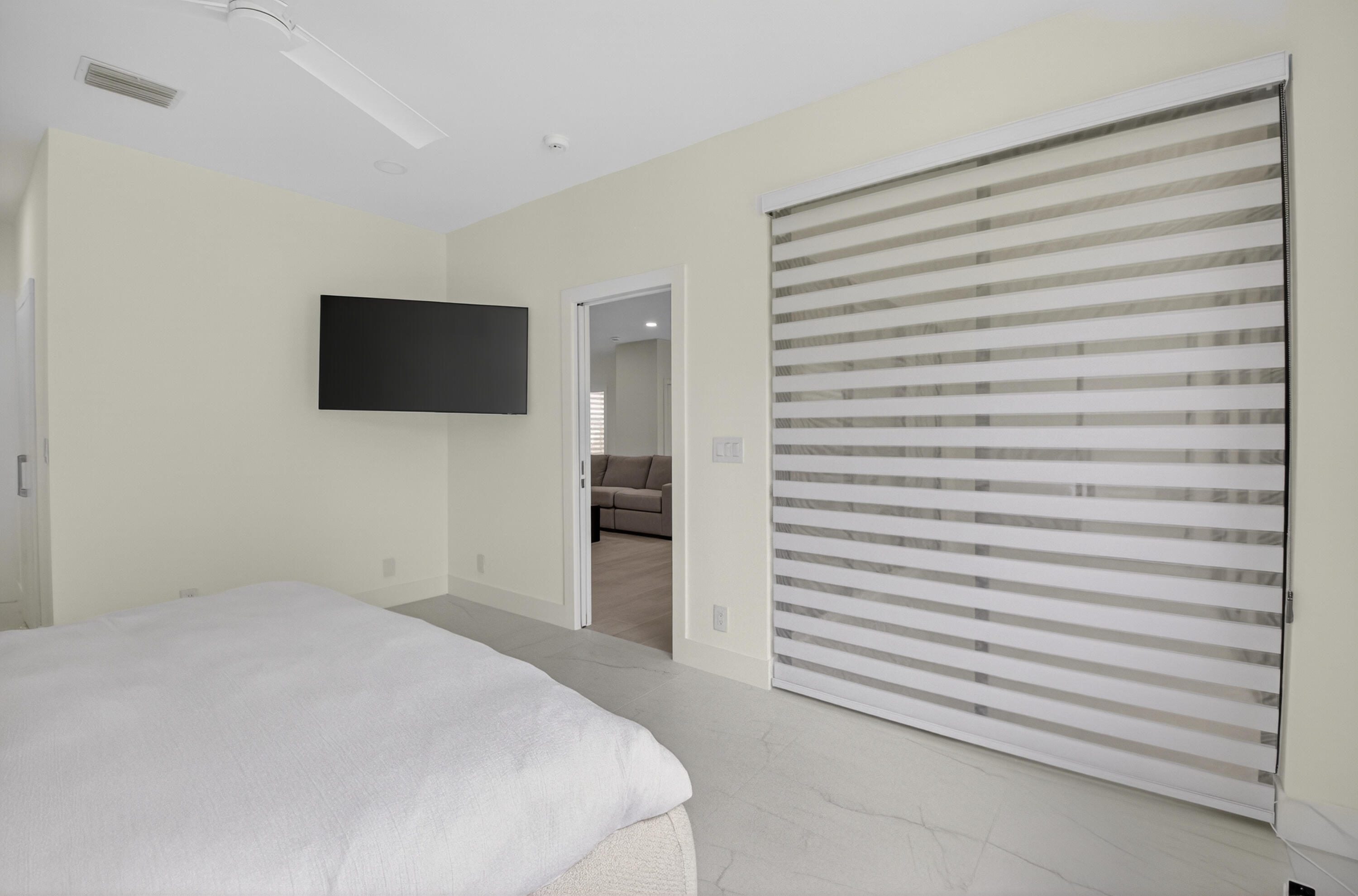 MONTEGO BAY AT BOCA POINTE CONDO - Residential