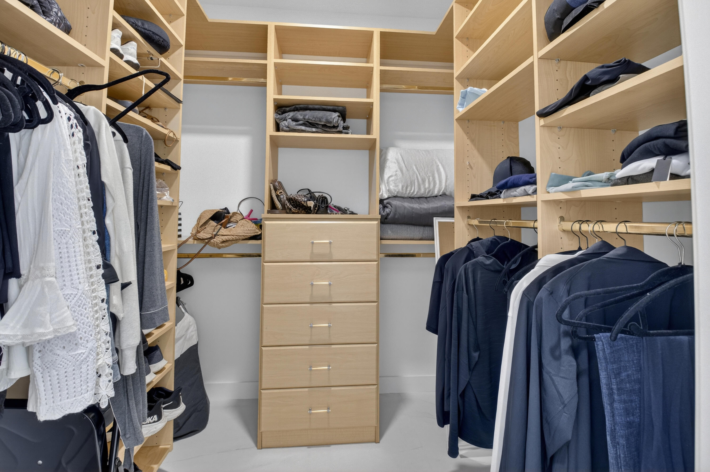 MONTEGO BAY AT BOCA POINTE CONDO - Residential