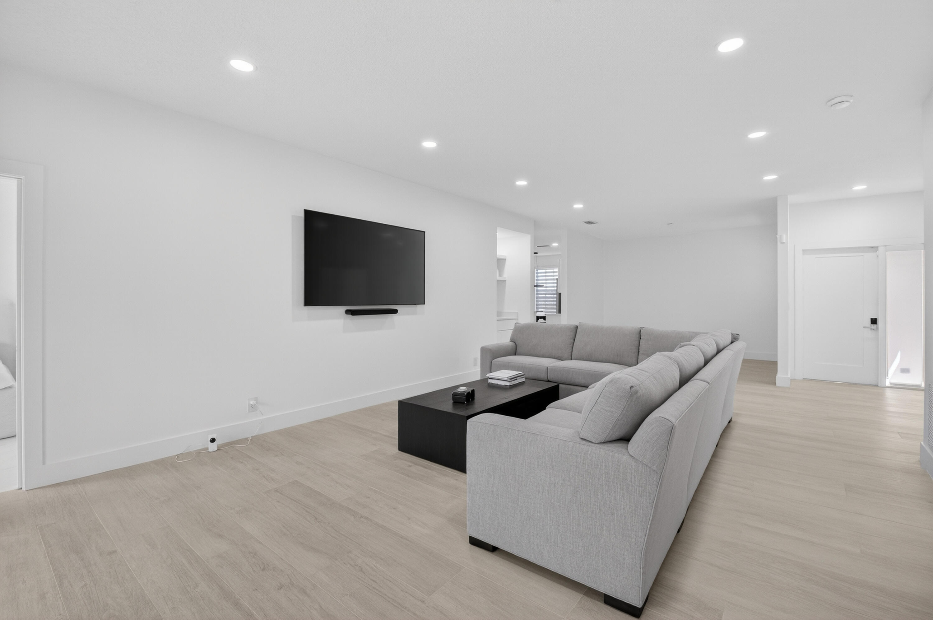 MONTEGO BAY AT BOCA POINTE CONDO - Residential