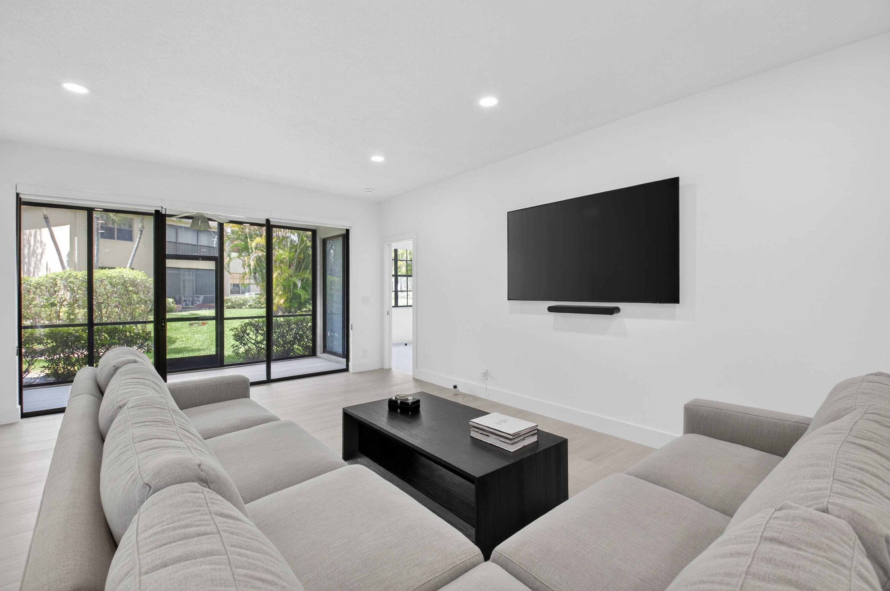 MONTEGO BAY AT BOCA POINTE CONDO - Residential