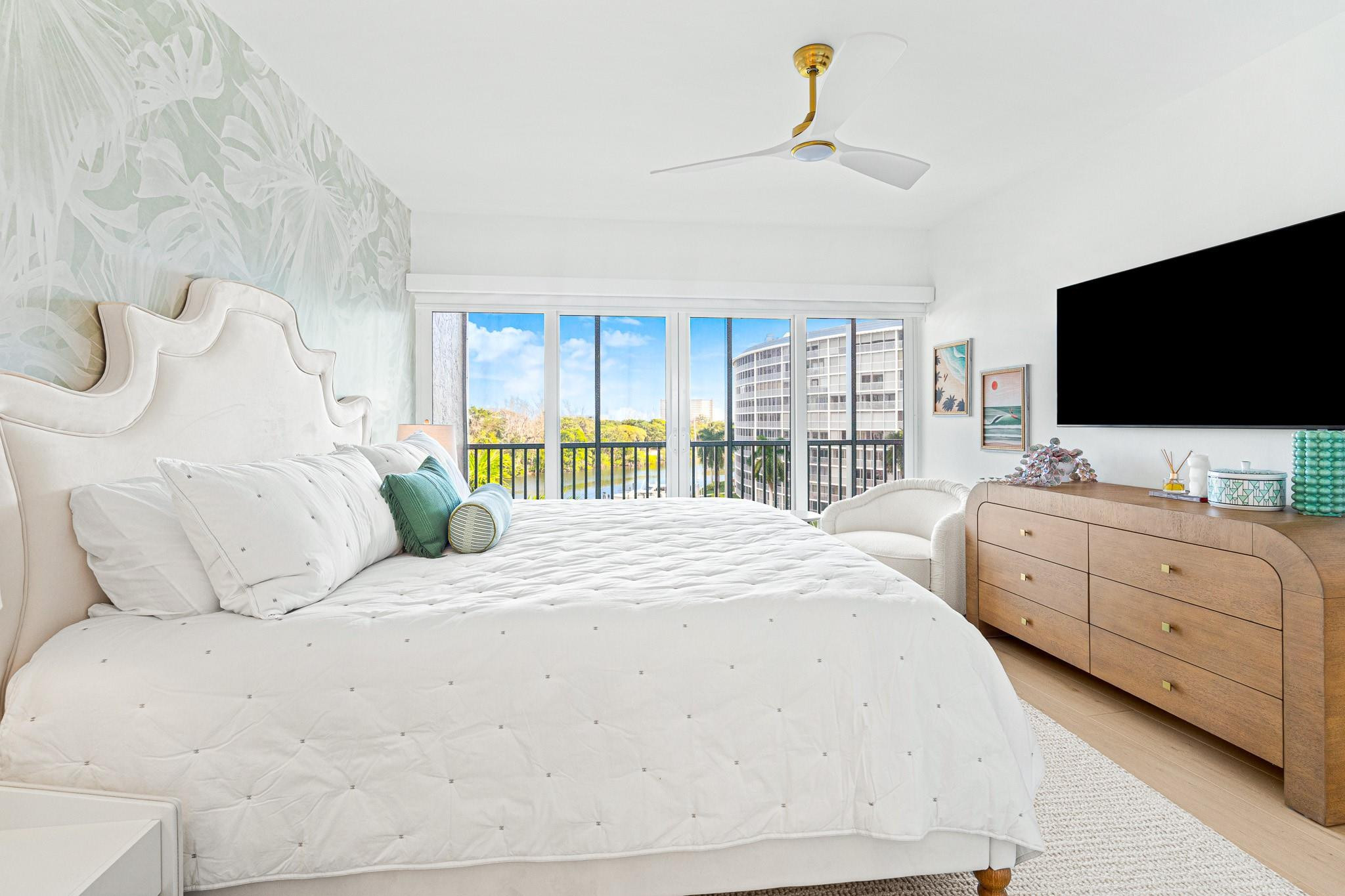 Hillsboro Cove - Residential