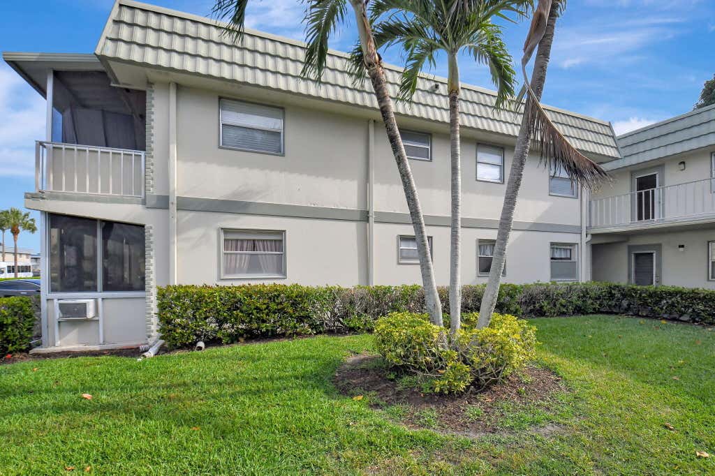 Photo of 345 Monaco H, Delray Beach, FL 33446 (MLS # R11073728)