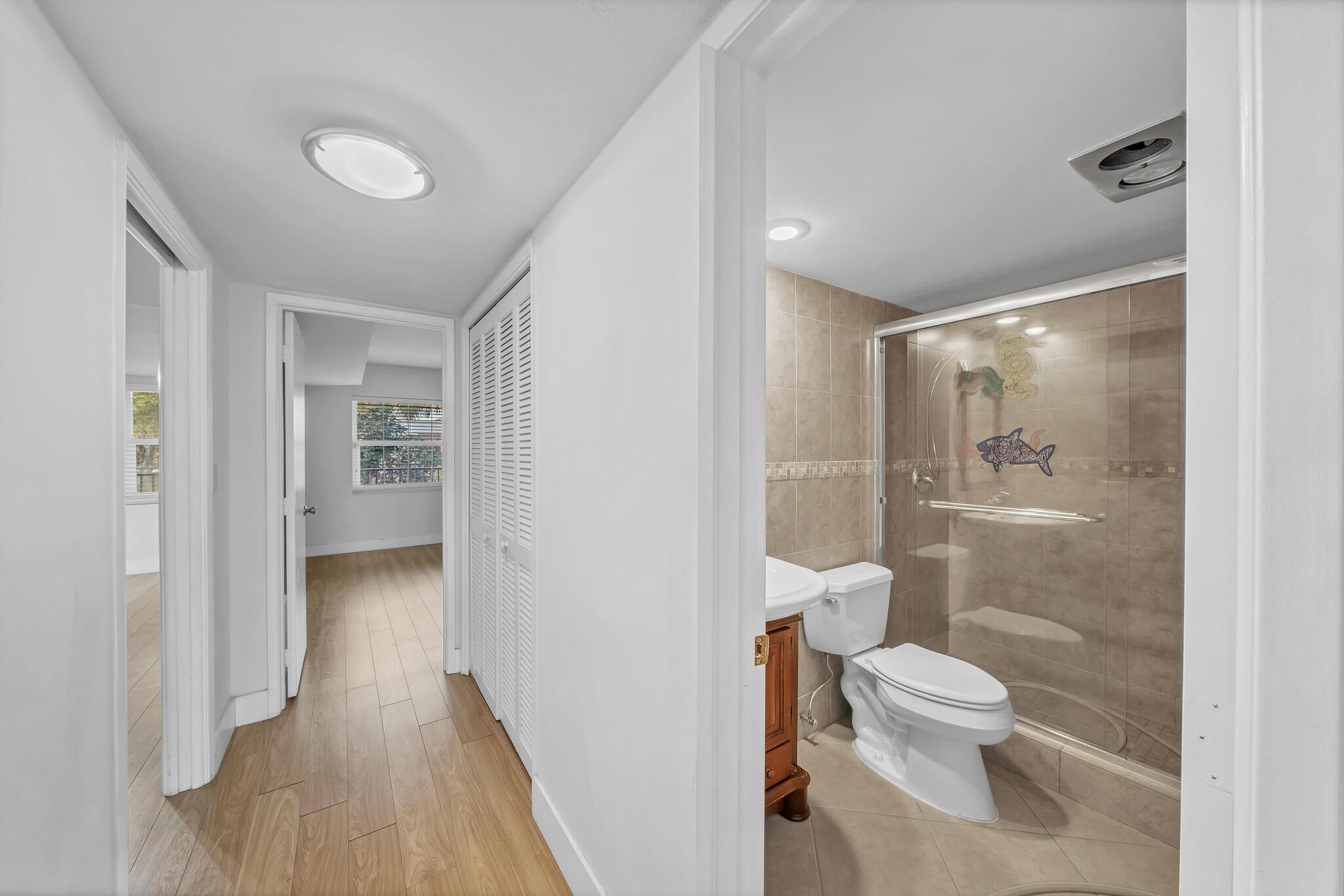 PALM-AIRE CONDO # 8 - Residential