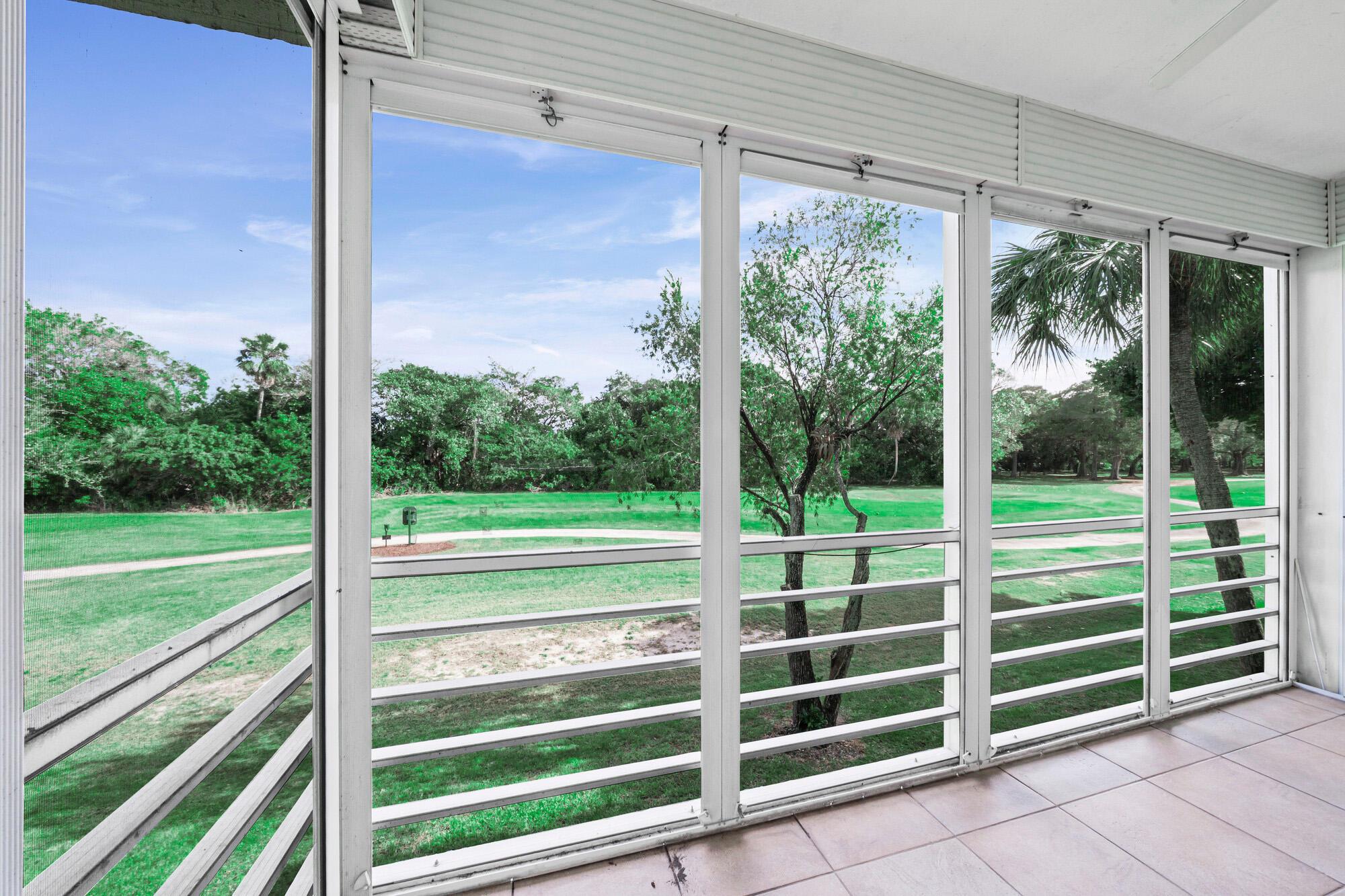 PALM-AIRE CONDO # 8 - Residential