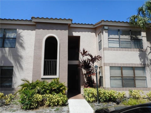 Tiny photo for 2926 S University Drive #6202, Davie, FL 33328 (MLS # B26036892)
