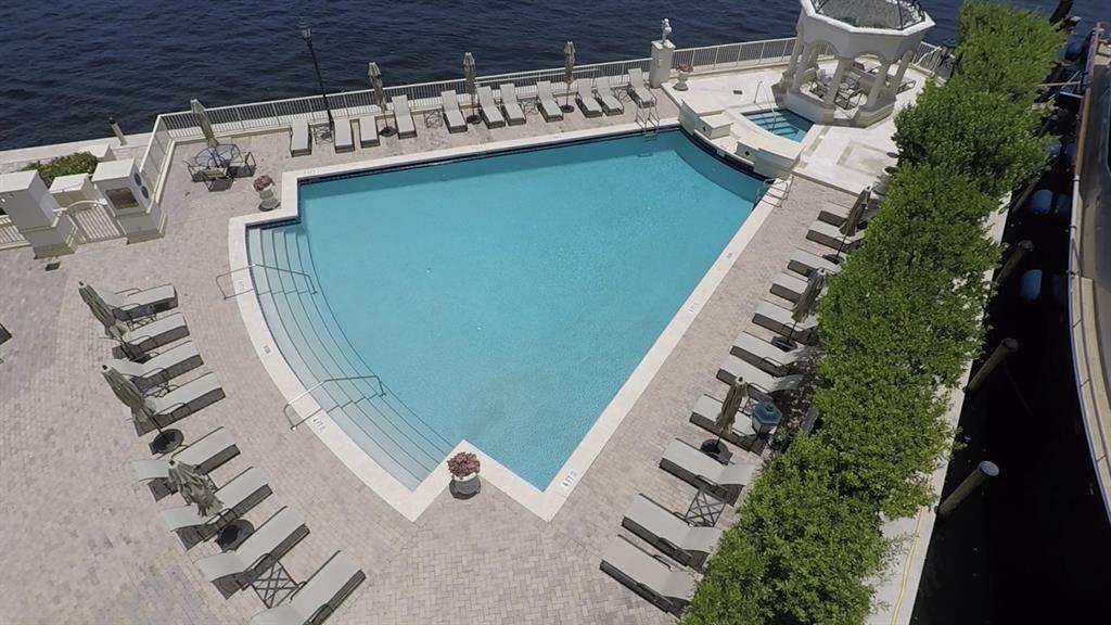 MIZNER GRAND COND - Residential