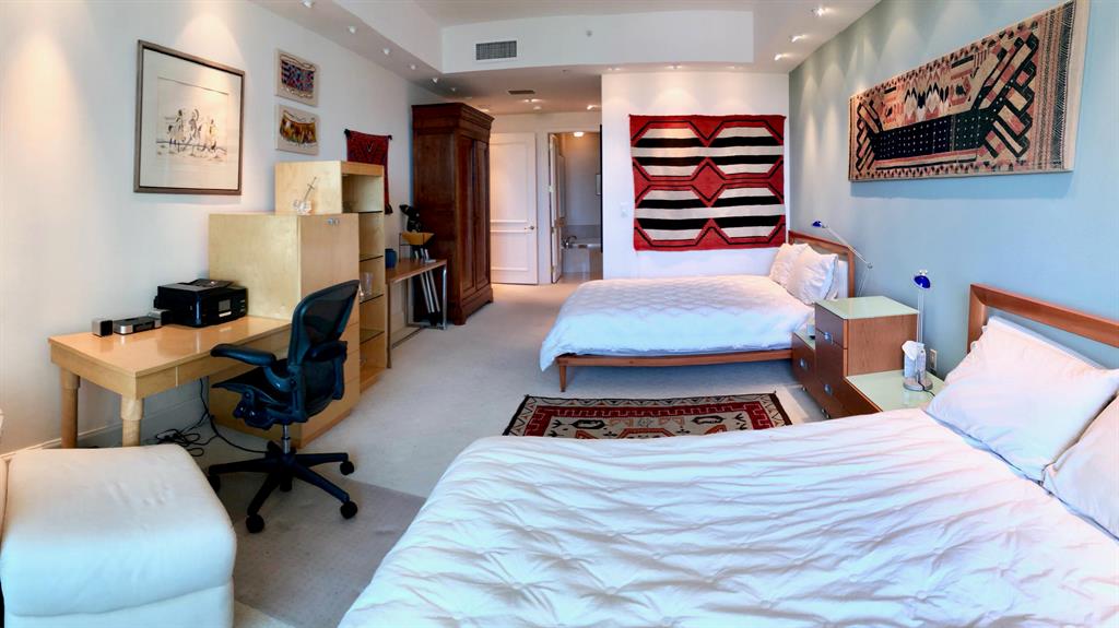 MIZNER GRAND COND - Residential