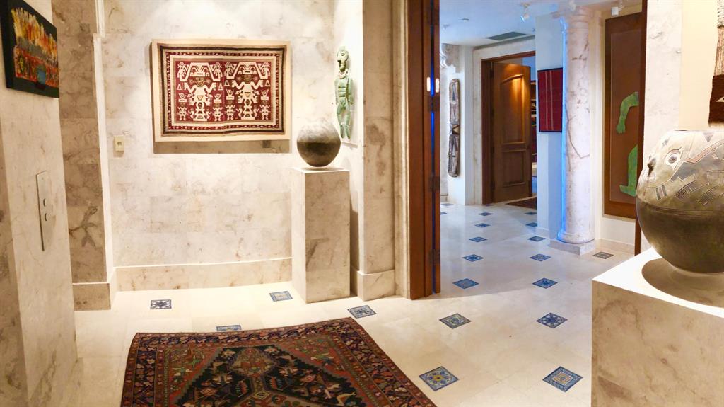 MIZNER GRAND COND - Residential