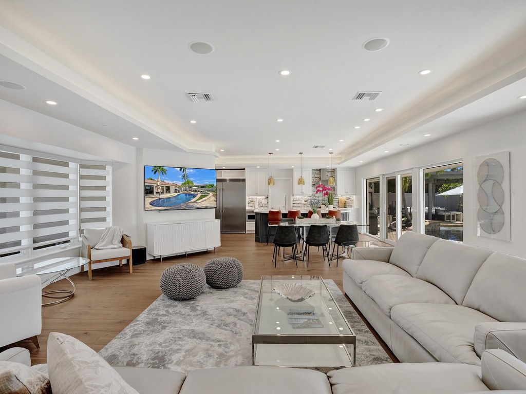 Photo of 2590 NE 43rd Street, Fort Lauderdale, FL 33308 (MLS # F10501544)