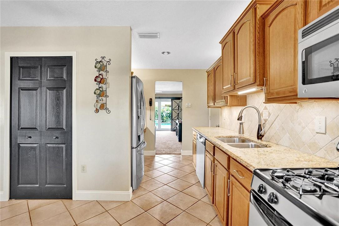 Sunrise Golf Village - Residential