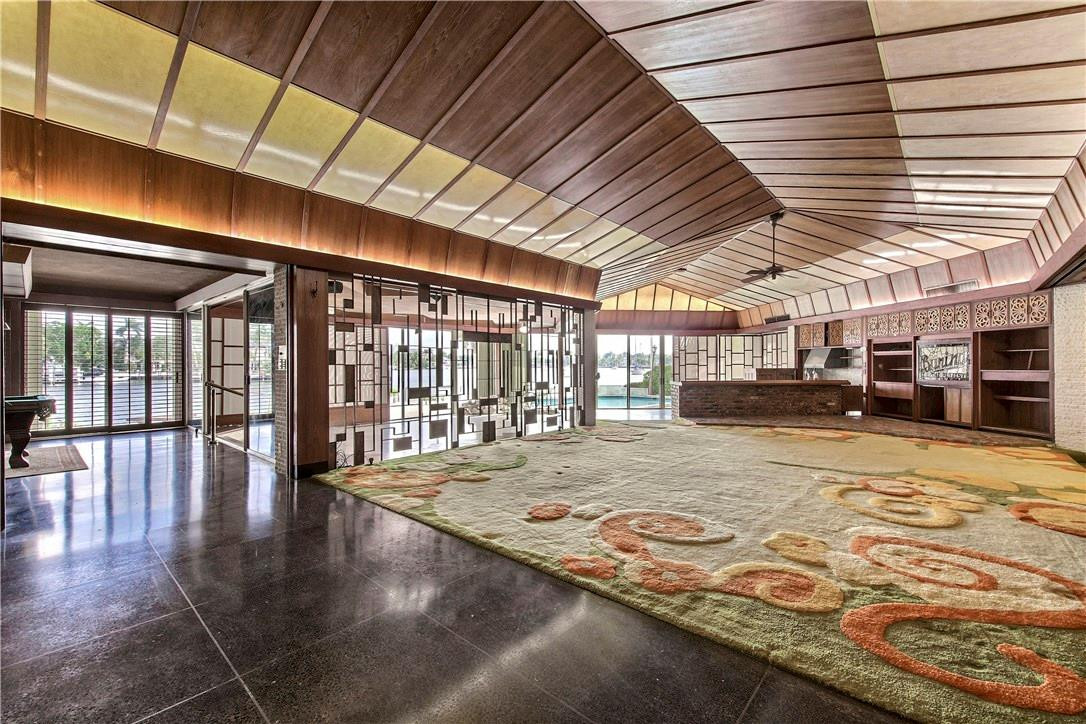 Isla Bahia 47-27 B - Residential