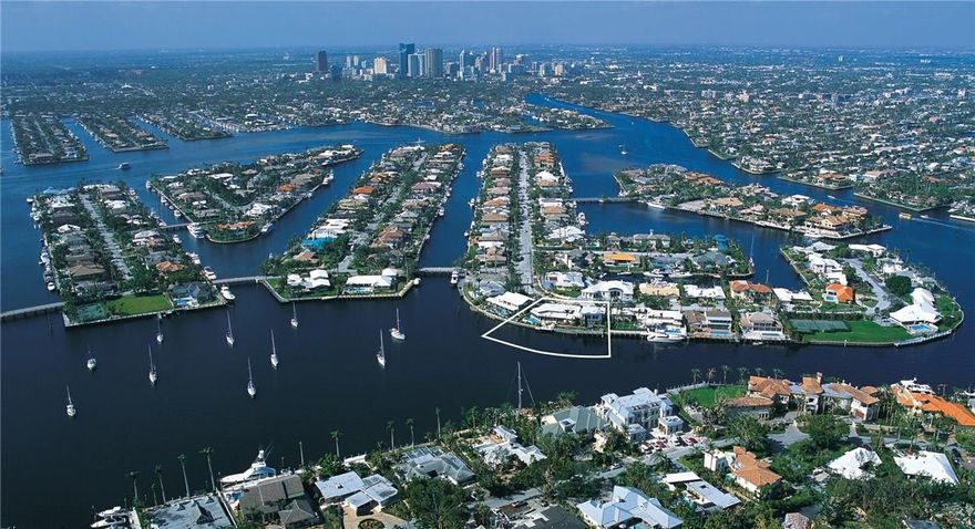 Remodel or build new! 9400 SF Iconic Mid Century Modern Estate Home on one of the largest lots in Harbor Beach. Nearly 200' on the water and a lot size of c.20,000 SF with great water depth for Mega Yacht Dockage! Panoramic 1/4 mile southeast Lake Sylvan views! Private guard gated enclave with exclusive access to the Oceanfront Beach Club. Quick access to Port Everglades and the Atlantic Ocean! Near beaches, airport, downtown and Las Olas for shopping and dining!