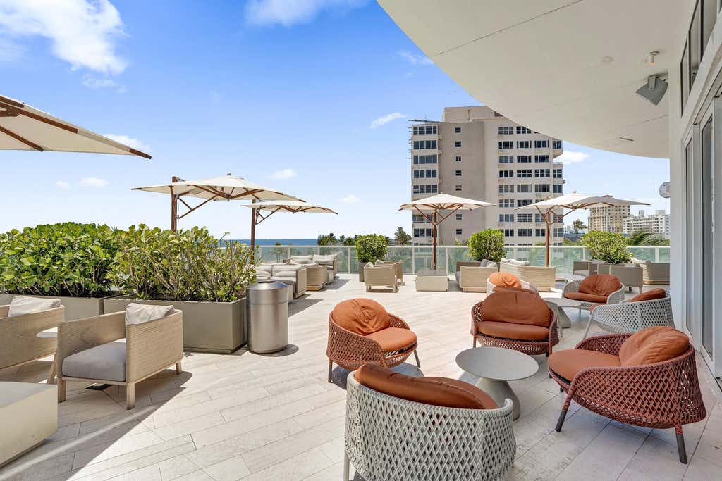 Photo of 3101 BAYSHORE Drive #1508, Fort Lauderdale, FL 33304 (MLS # B26061870)