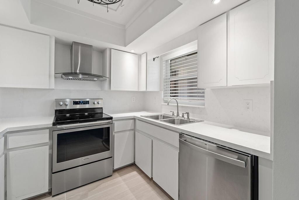 Photo of 10290 N Military Trail #6b, Palm Beach Gardens, FL 33410 (MLS # R11083893)