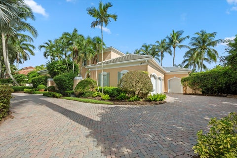 Tiny photo for 12893 Mizner Way, Wellington, FL 33414 (MLS # B26070916)