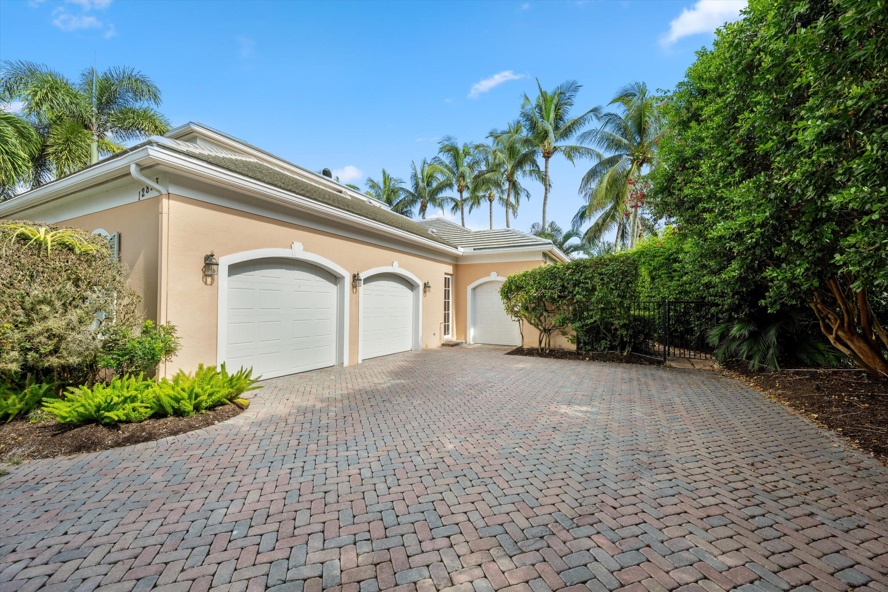 12893 Mizner Way