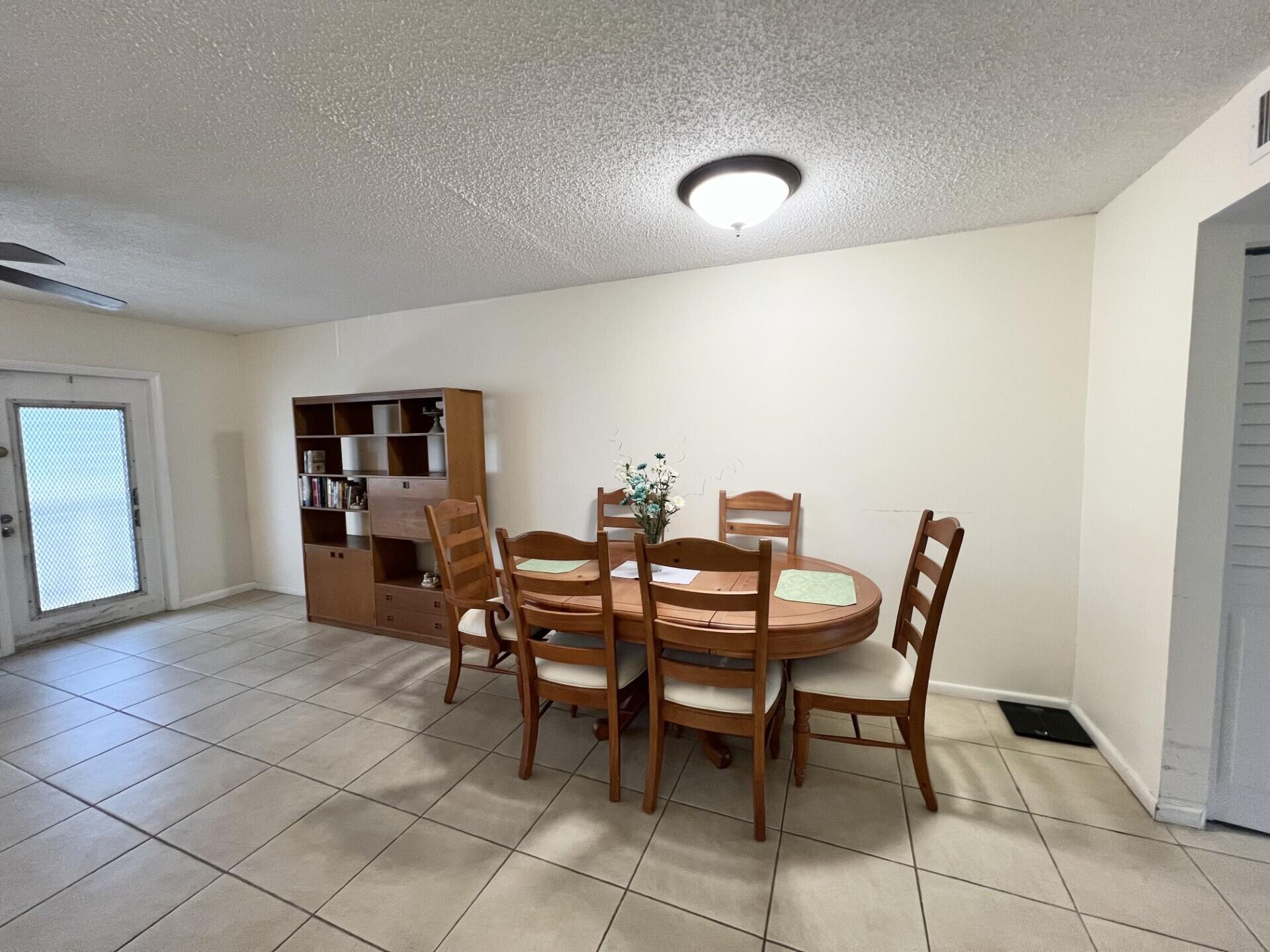 4023 Berkshire B 4023