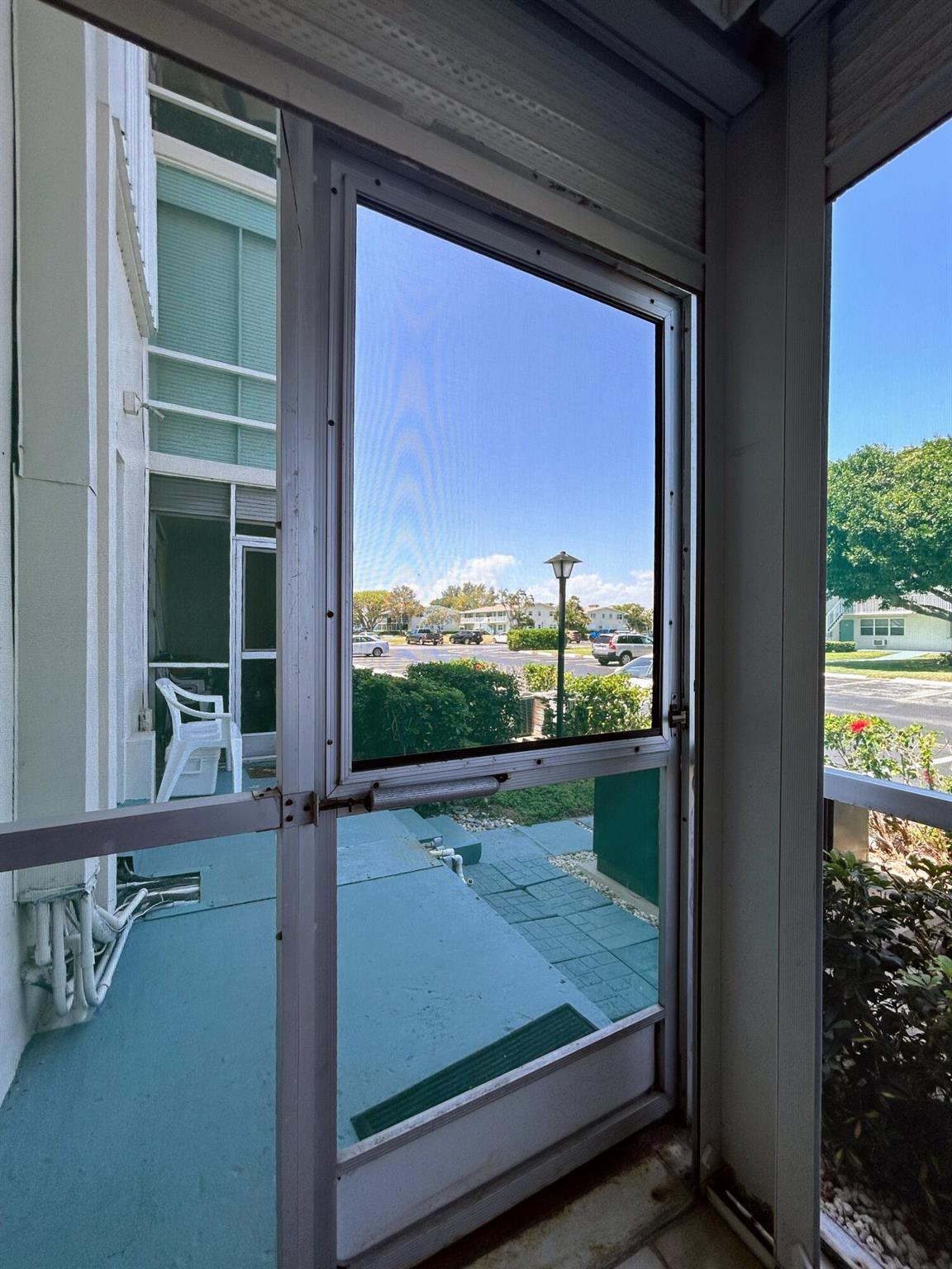 STERLING VILLAGE 450 COND - Residential