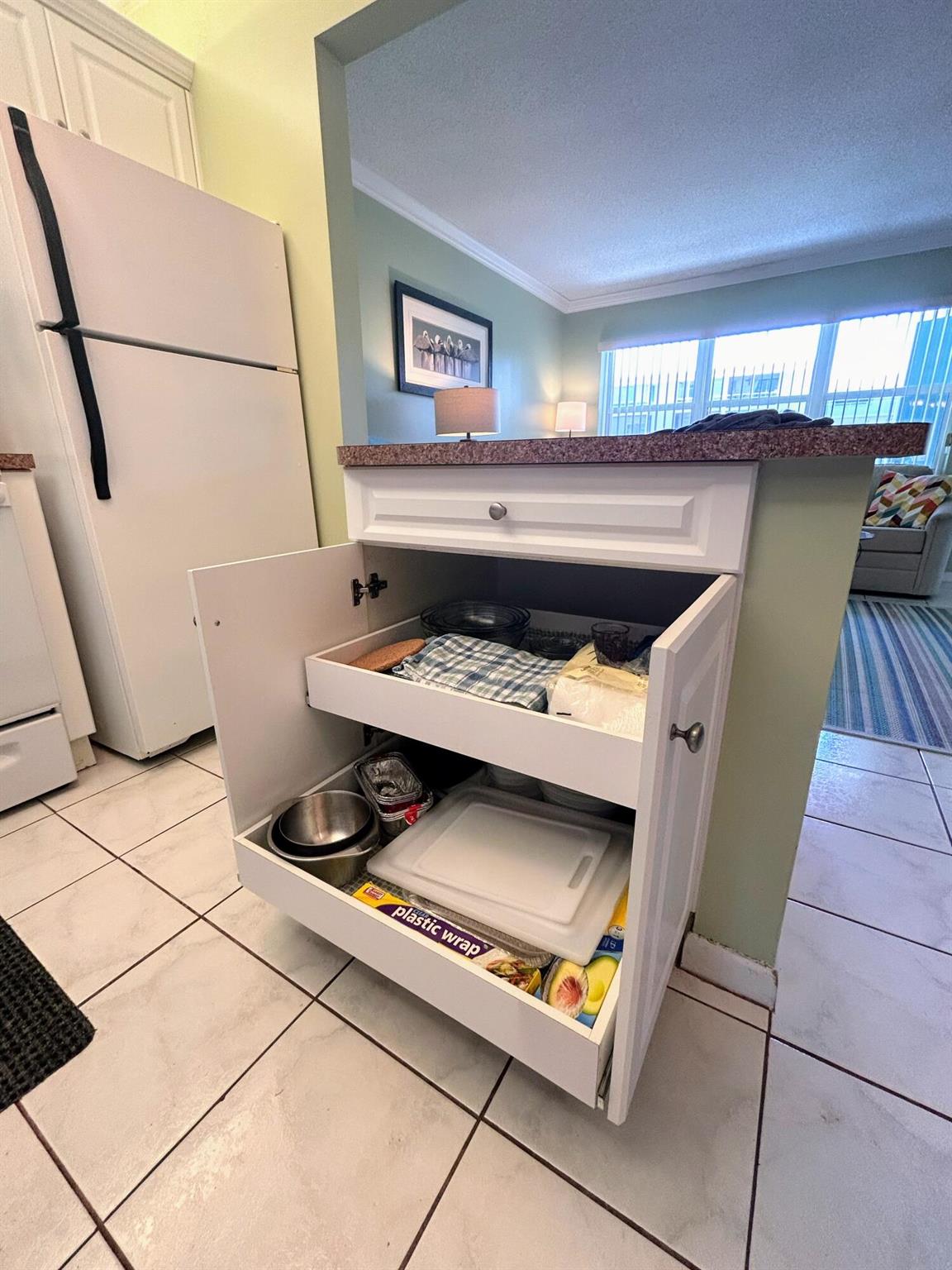 STERLING VILLAGE 450 COND - Residential