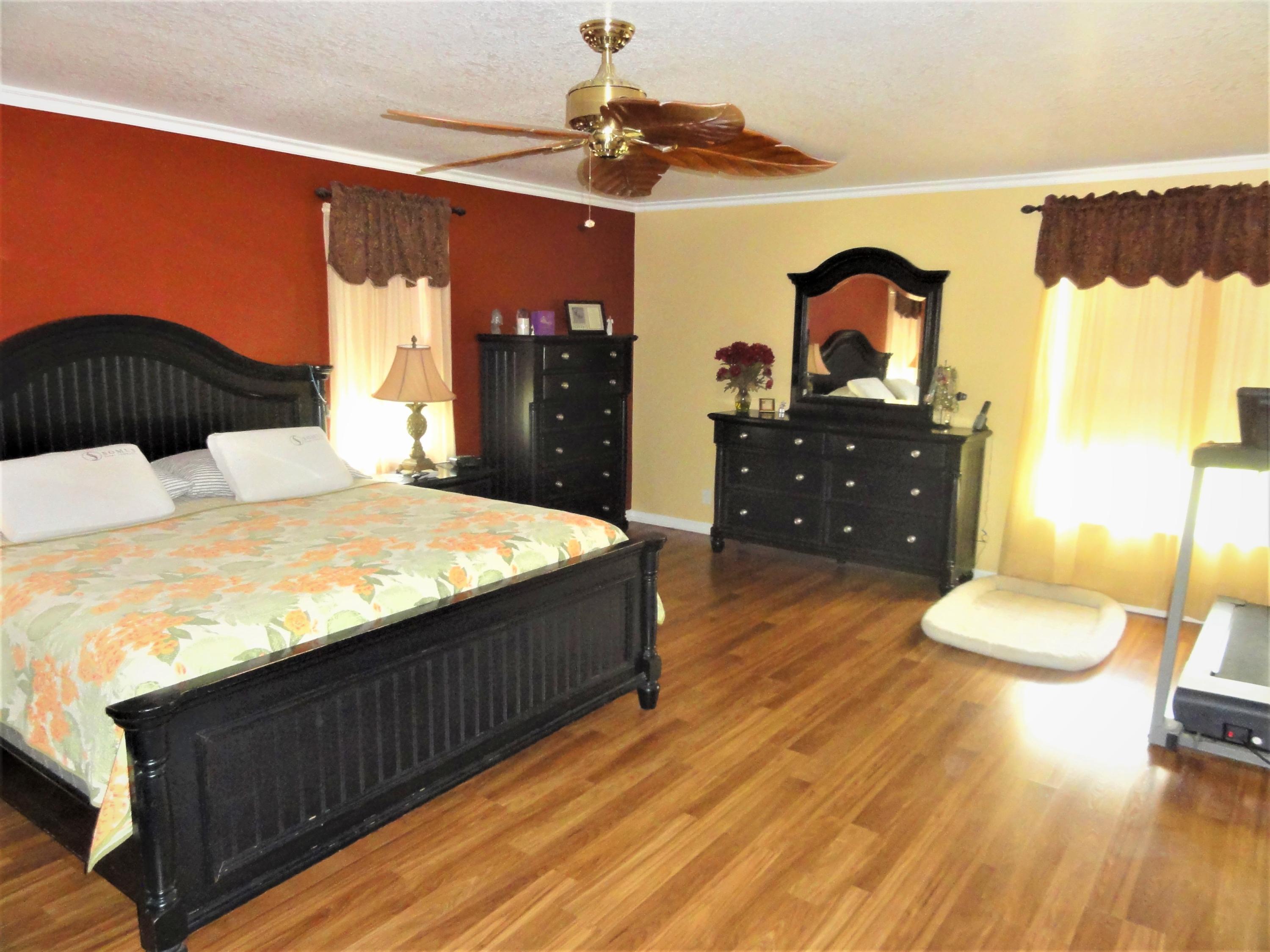 Acreage - Residential