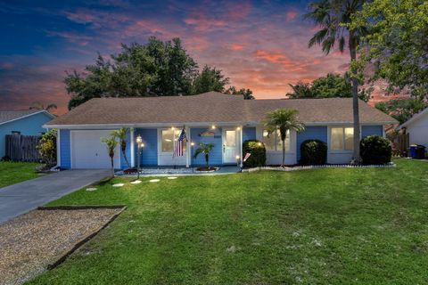 2003 NE Aloe Calle Jensen Beach FL 34957