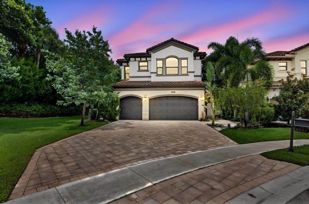 Photo of 8991 Little Falls Way, Delray Beach, FL 33446 (MLS # B26049472)