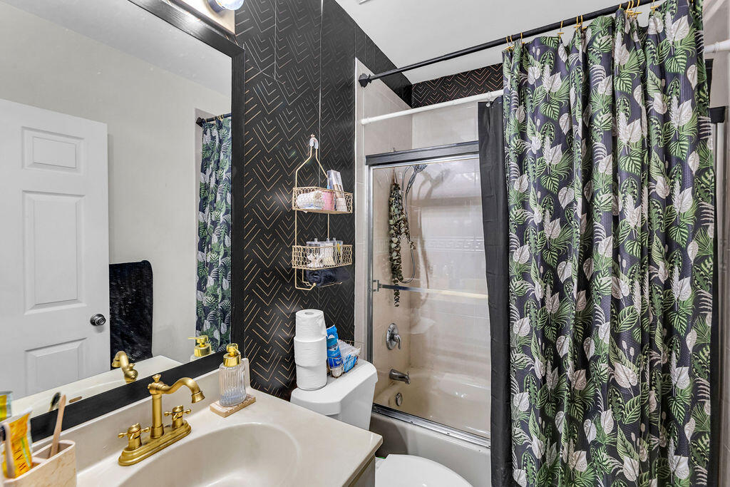 TUSCANY NO 2 CONDO - Residential