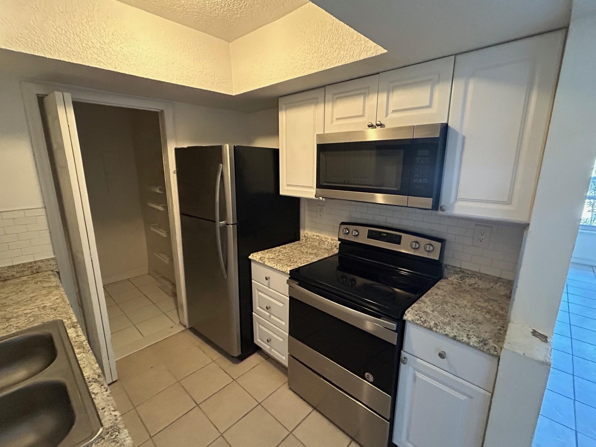 View photos, virtual tours, details... 6828 NW 30th St