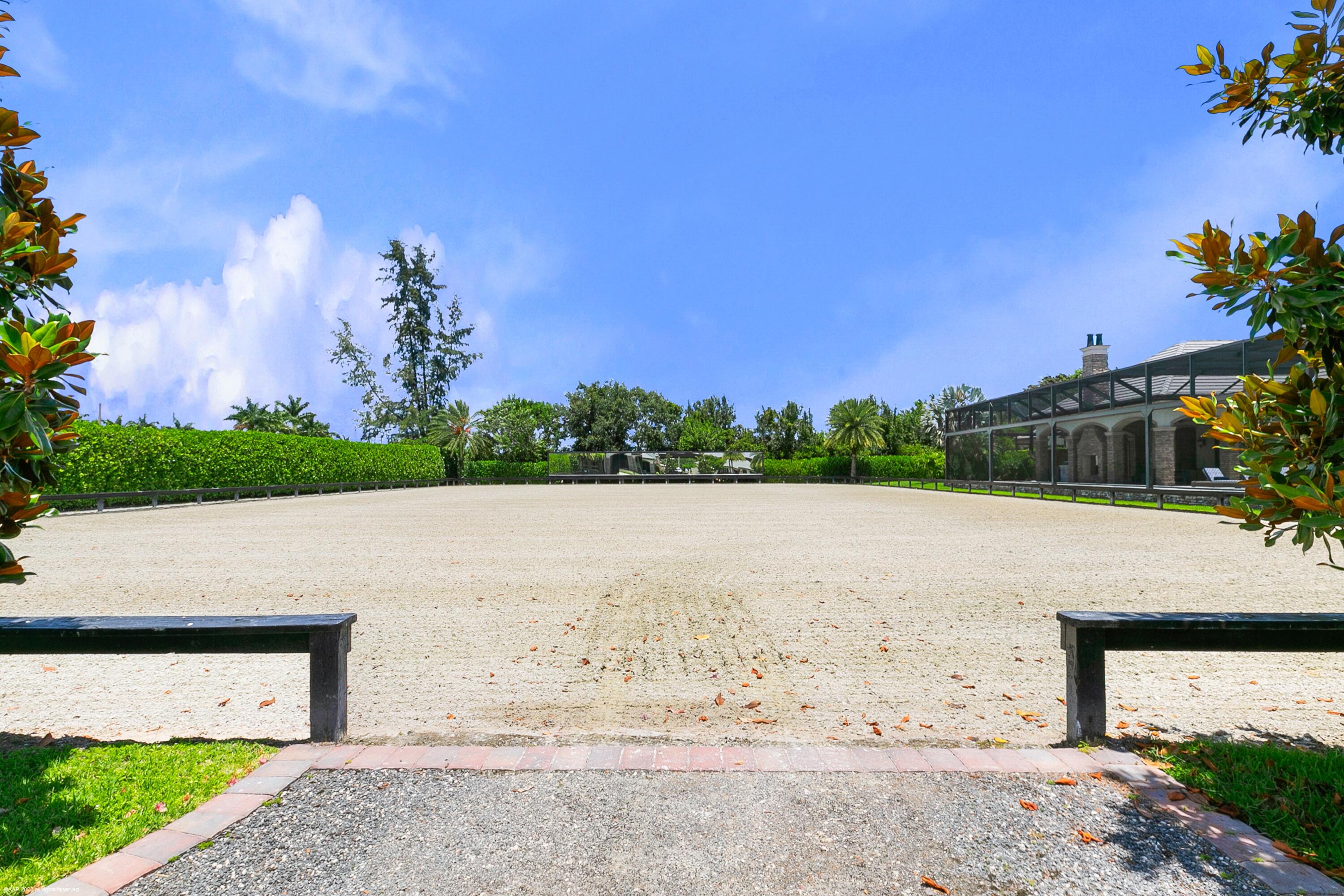 SOUTHFIELDS - Residential