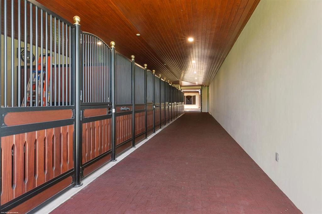 SOUTHFIELDS - Residential