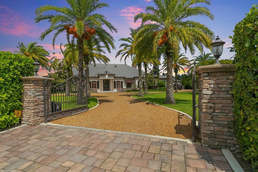 SOUTHFIELDS - Residential