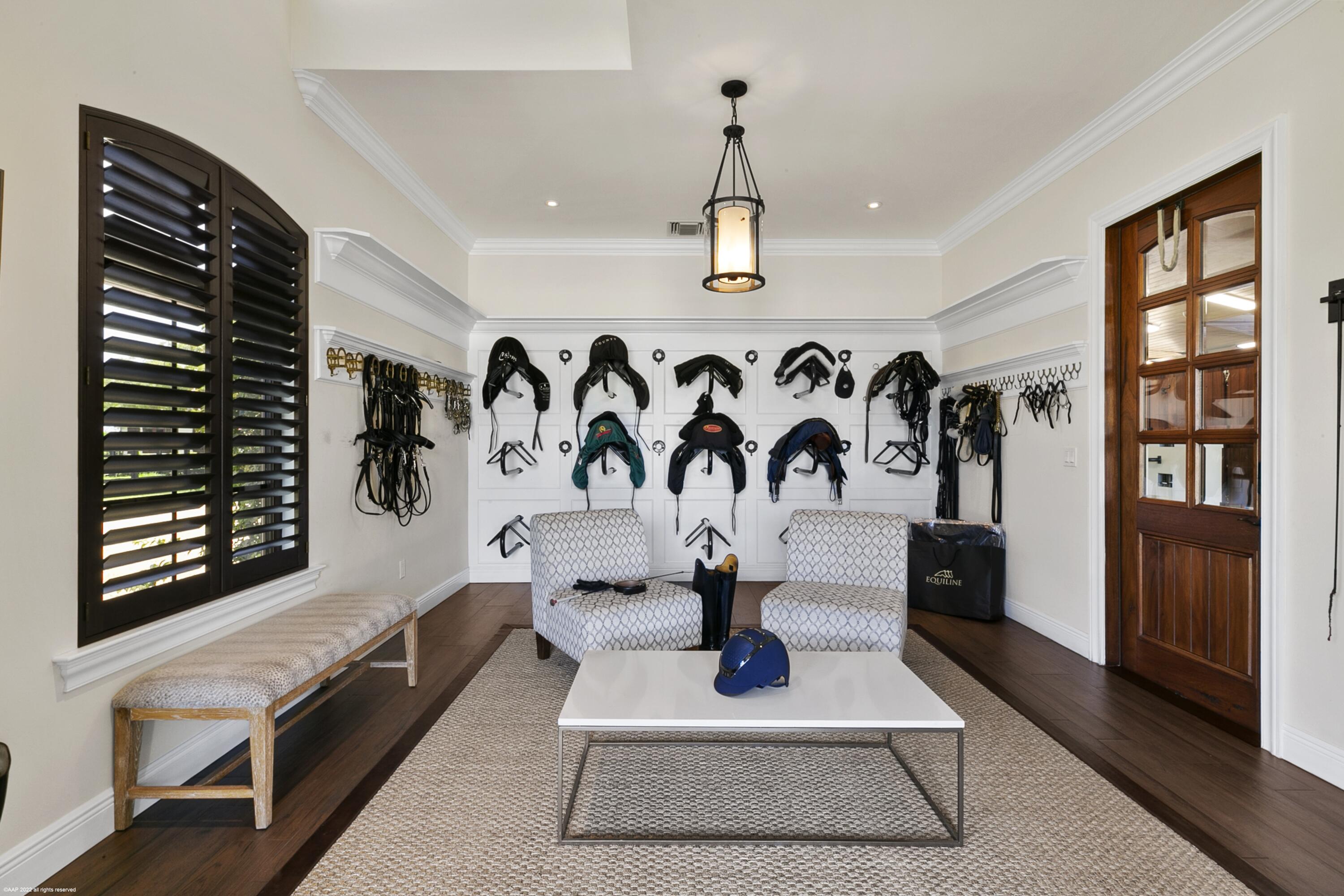 SOUTHFIELDS - Residential