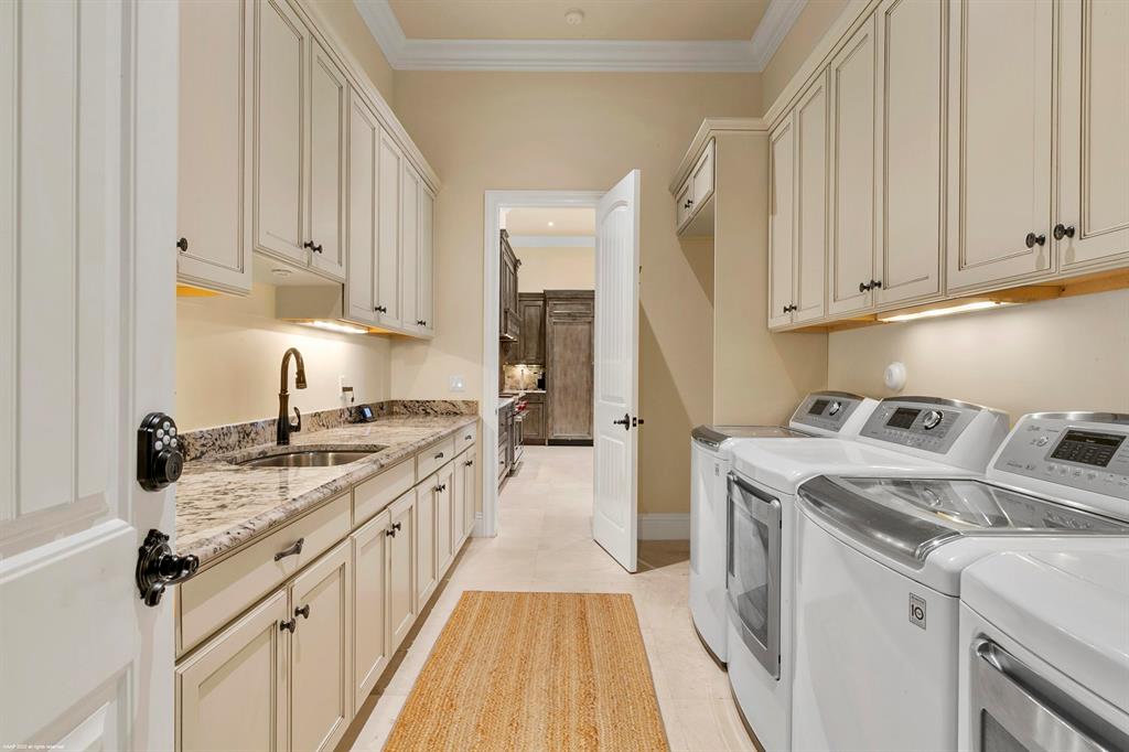 SOUTHFIELDS - Residential