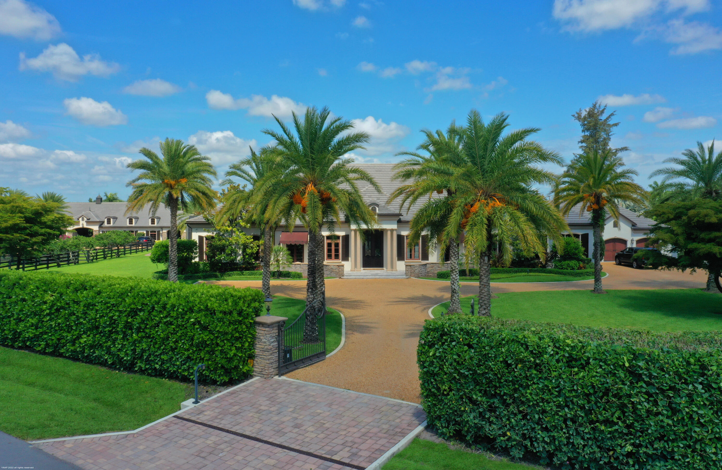 SOUTHFIELDS - Residential