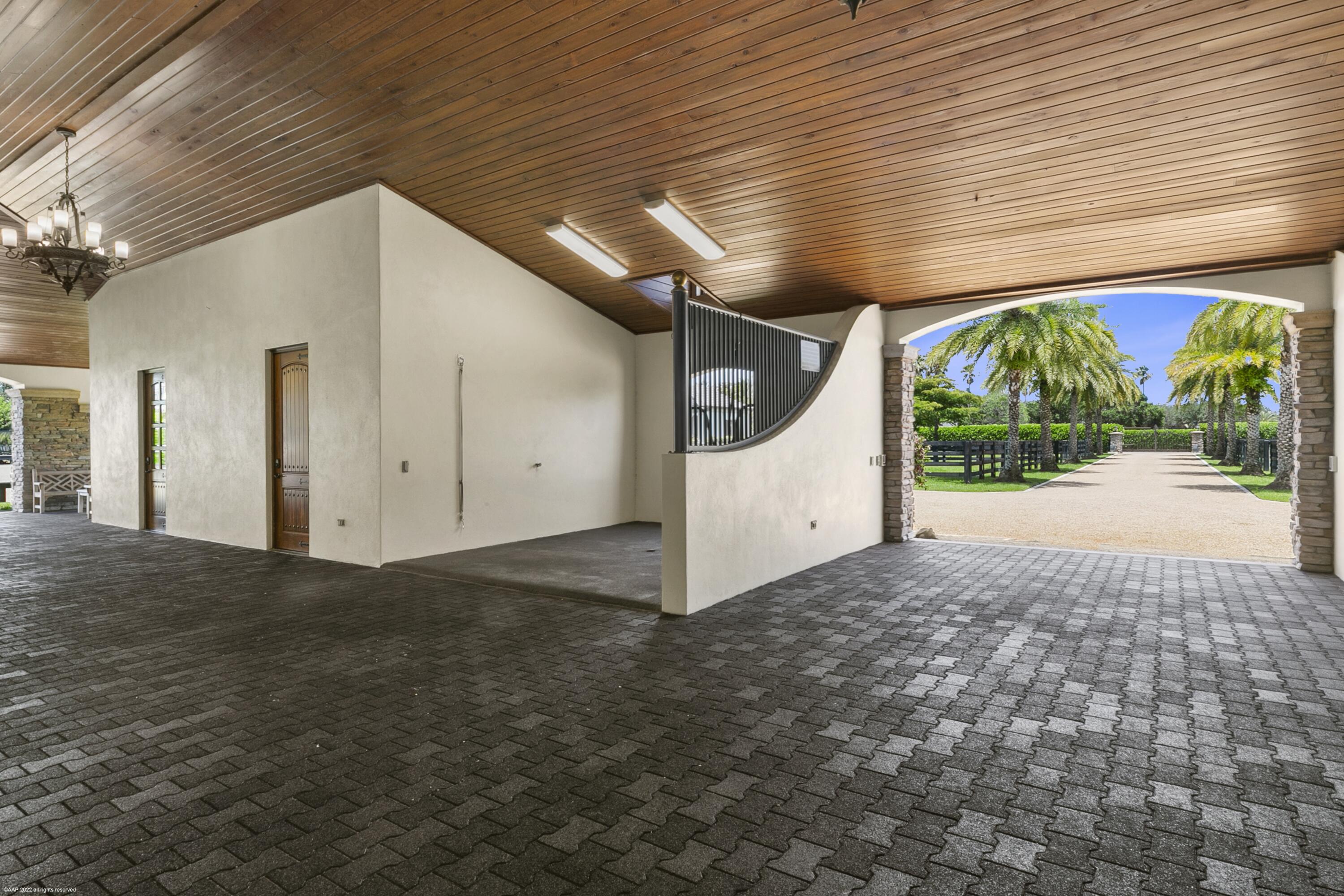 SOUTHFIELDS - Residential