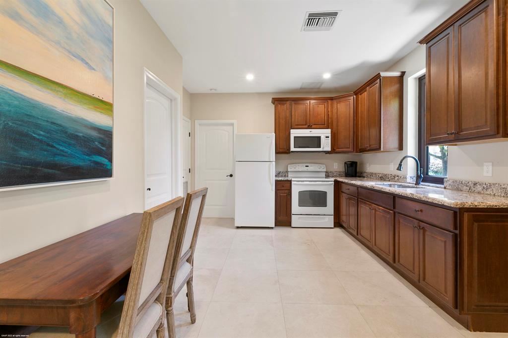 SOUTHFIELDS - Residential