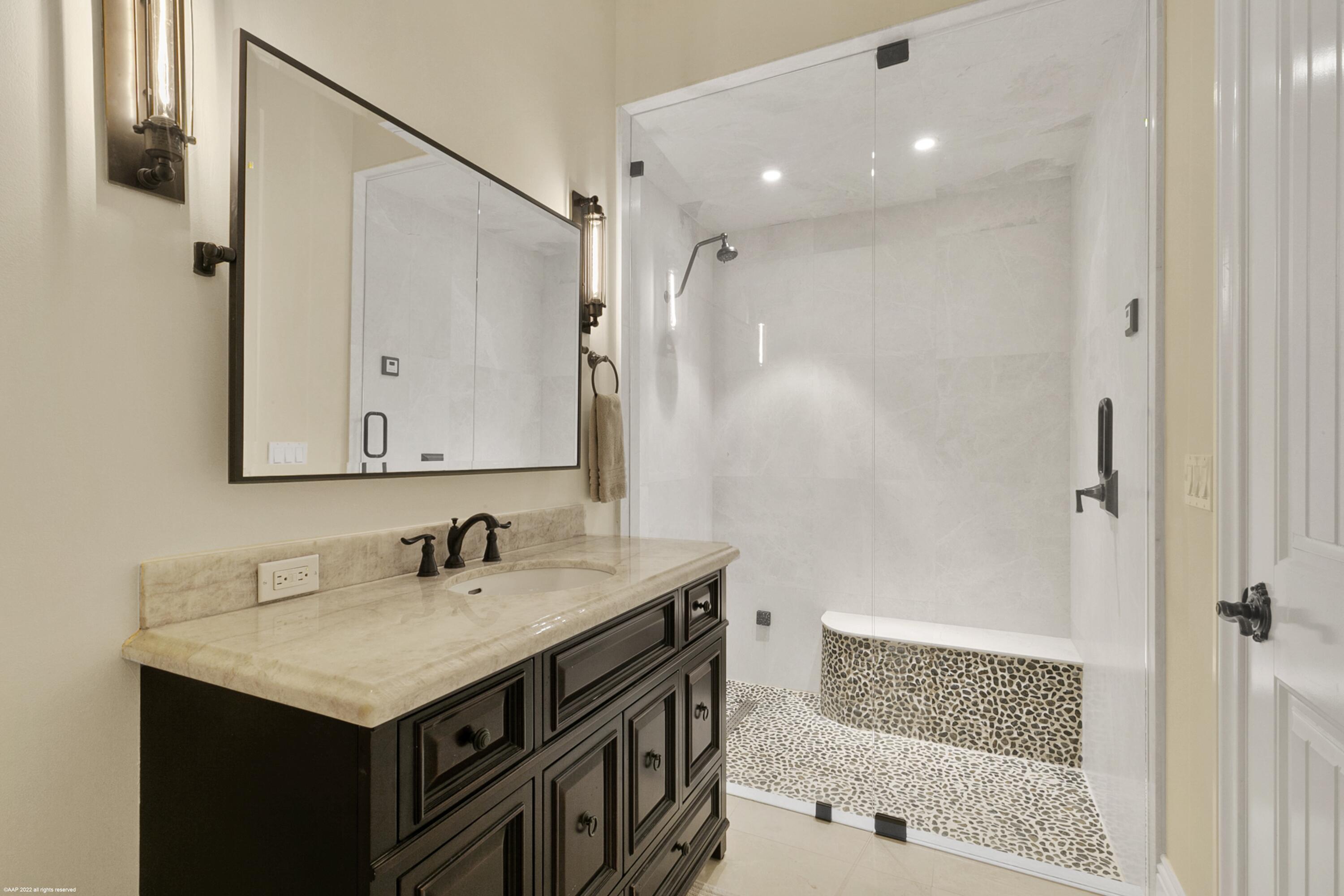 SOUTHFIELDS - Residential