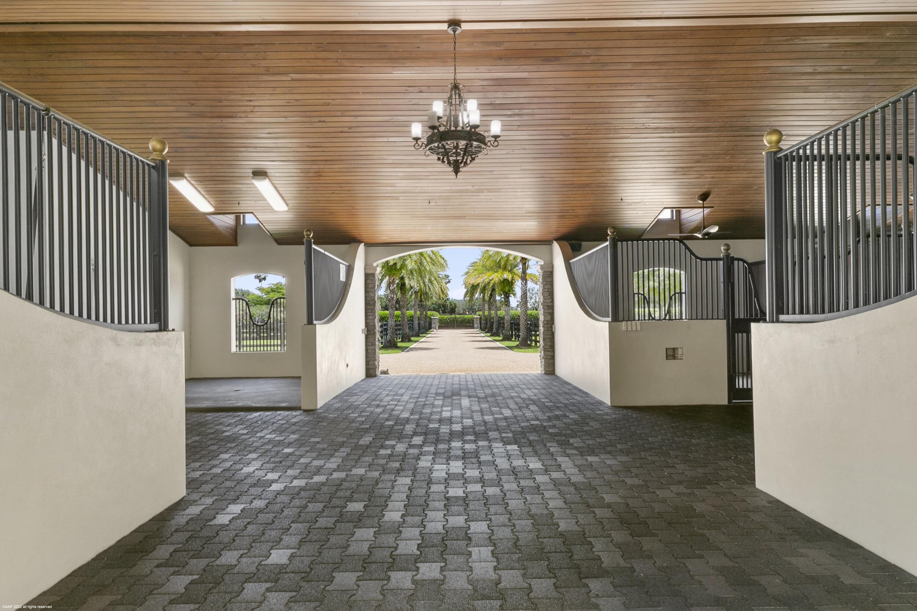 SOUTHFIELDS - Residential