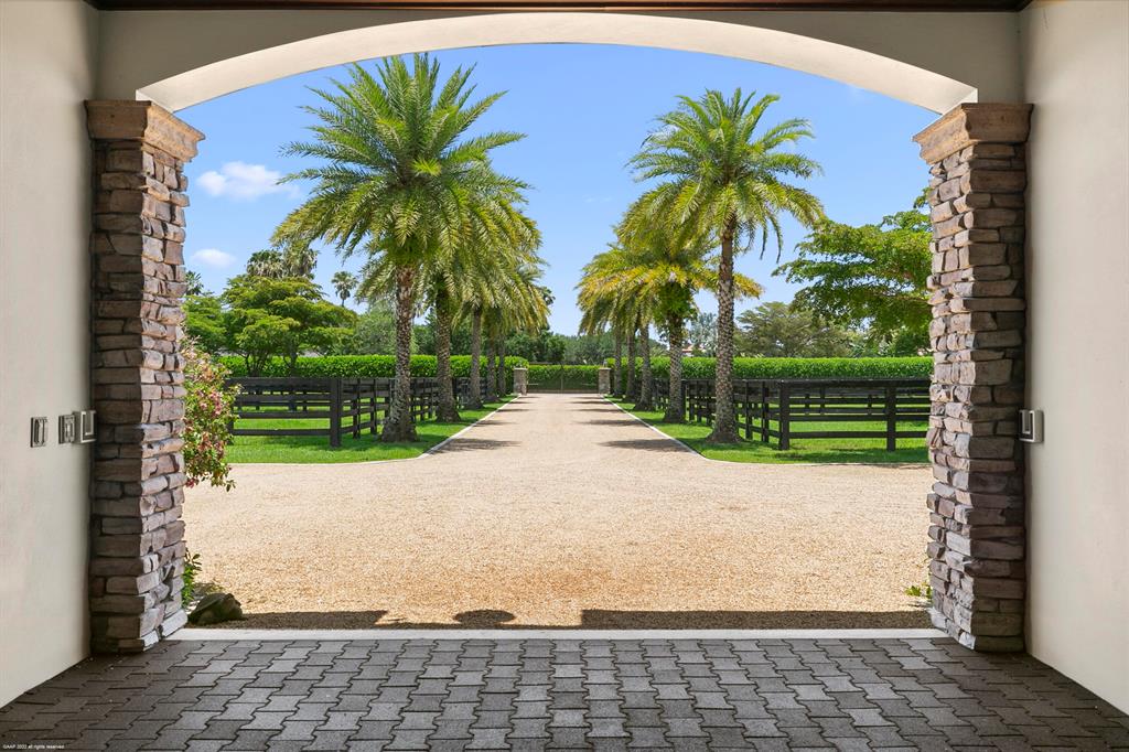 SOUTHFIELDS - Residential