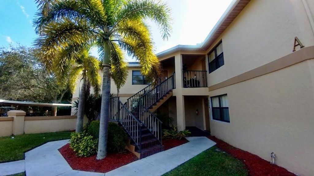 Photo of 2605 Heathcote Drive #2645, Fort Pierce, FL 34982 (MLS # R10955538)