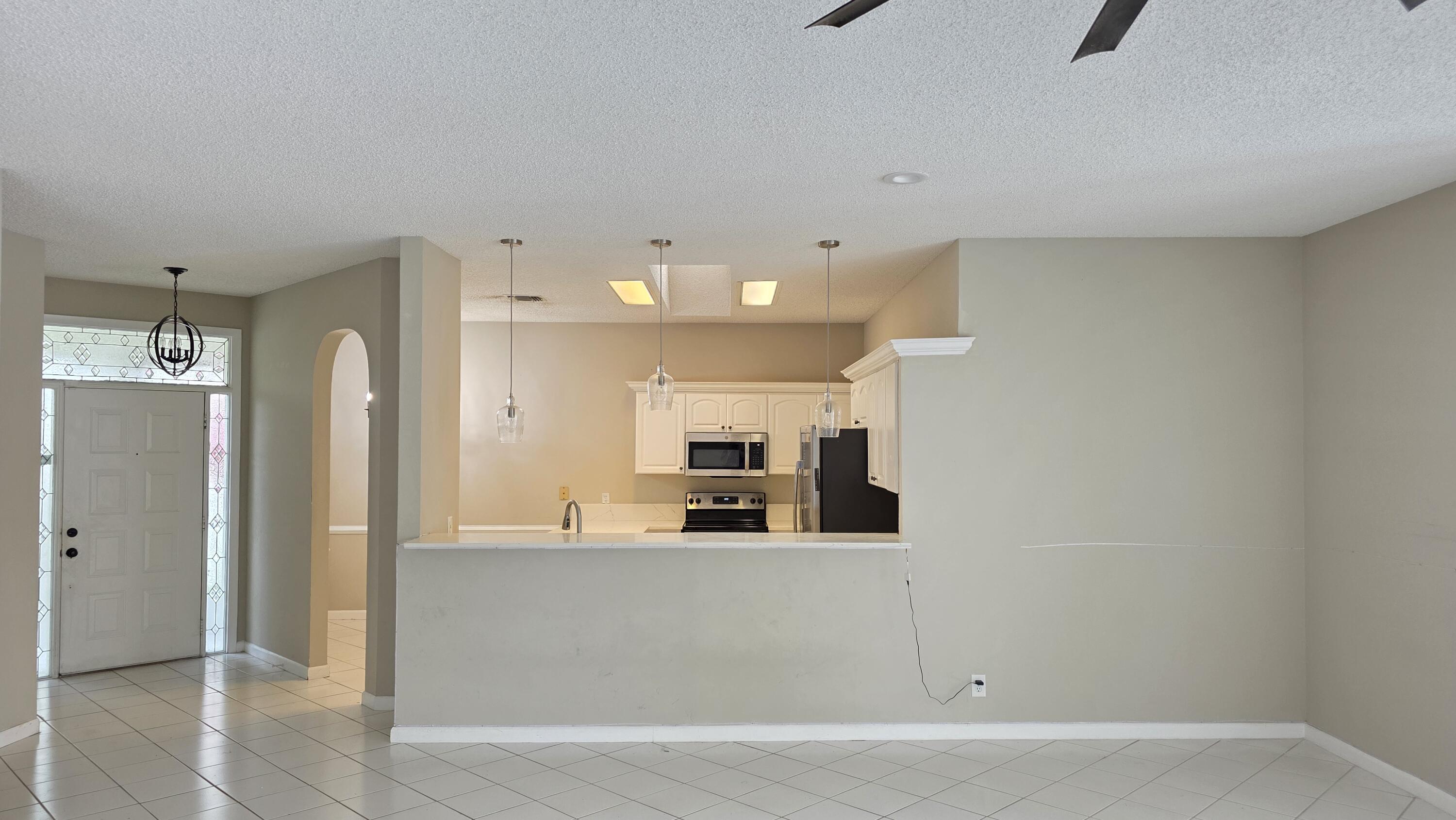 PINE RIDGE AT DELRAY BEACH - Residential