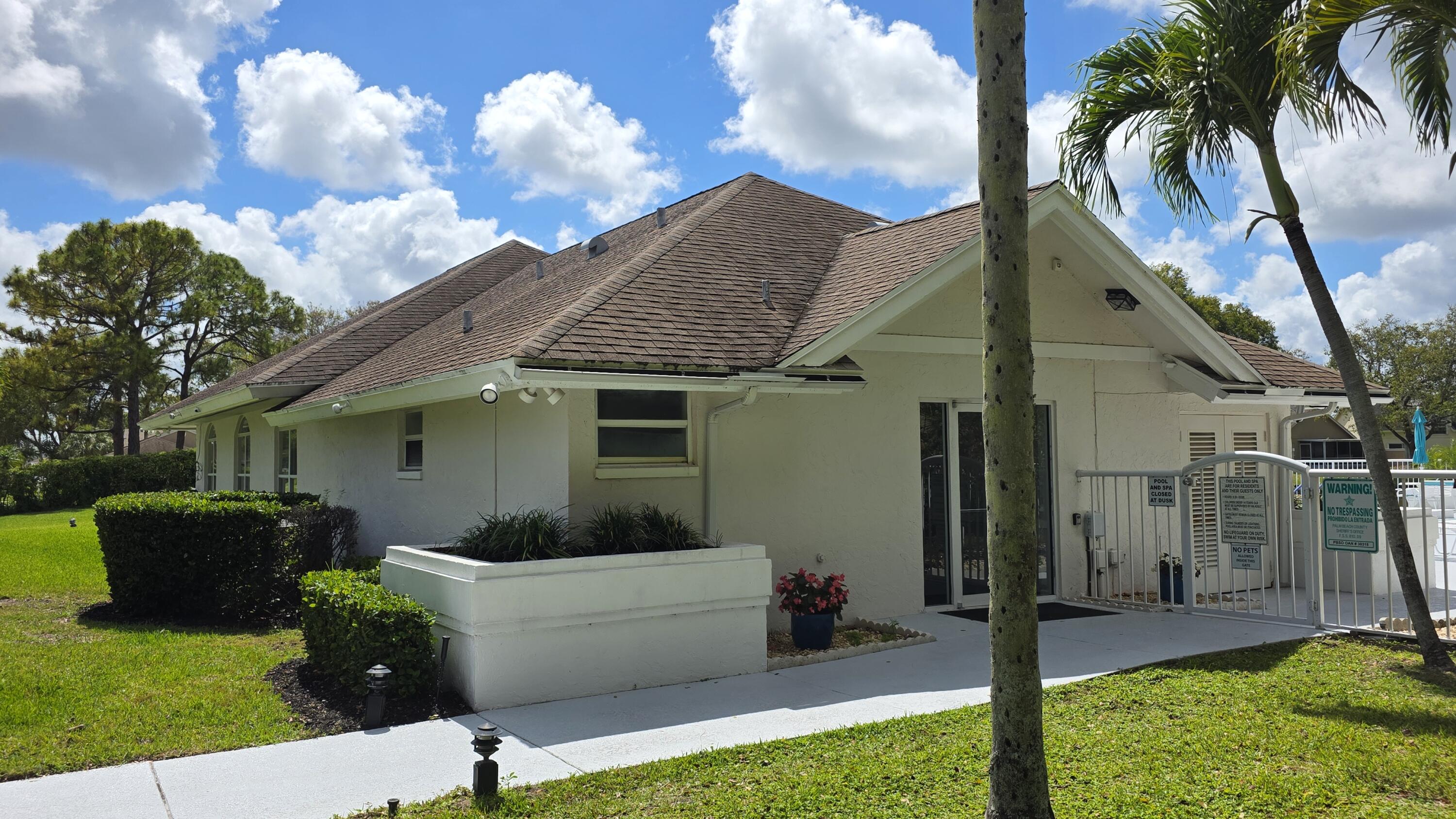 PINE RIDGE AT DELRAY BEACH - Residential